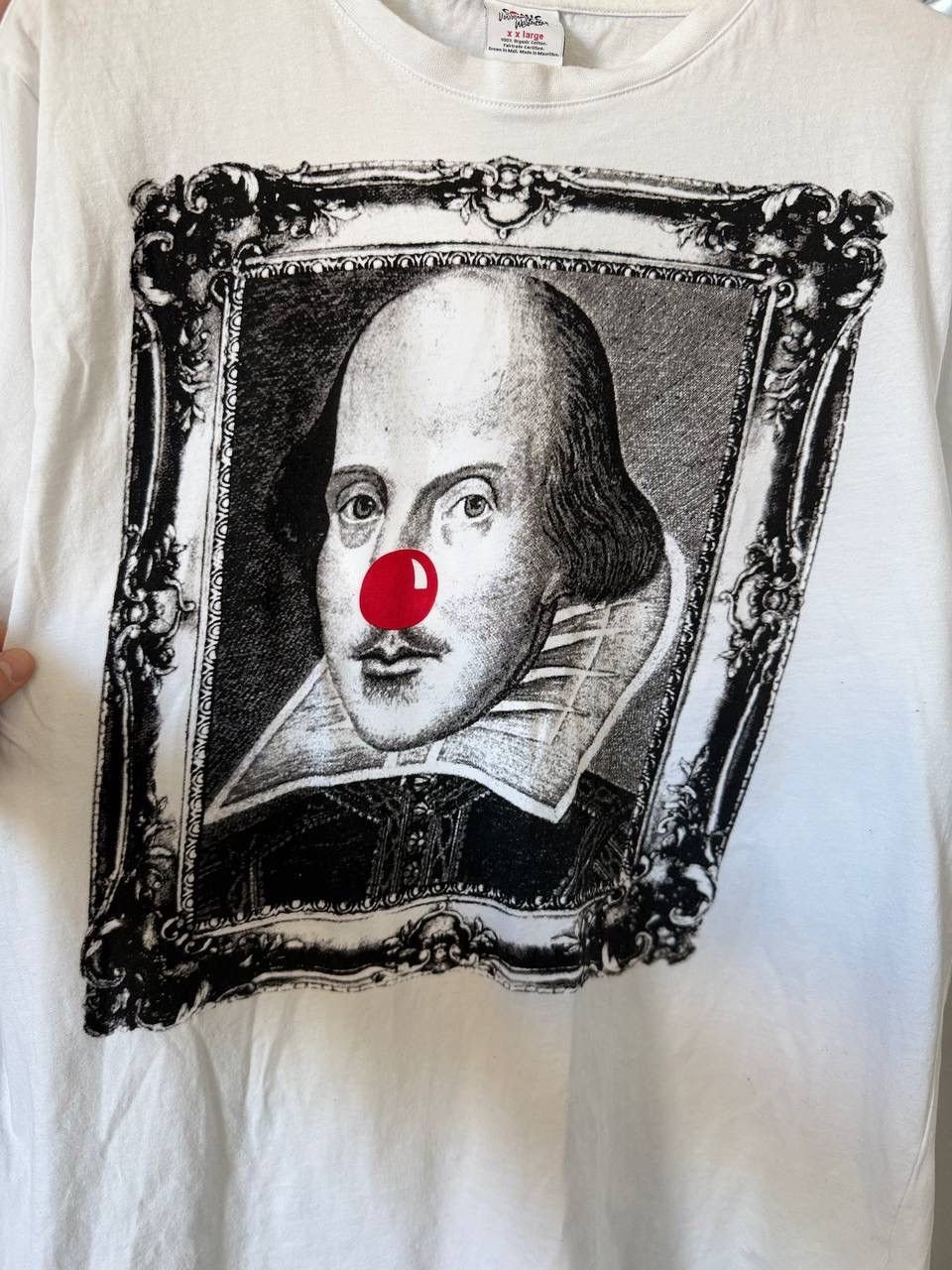 Vintage Mens Vivienne Westwood Comic Relief T-shirt big logo tee Size US XL / EU 56 / 4 - 2 Thumbnail