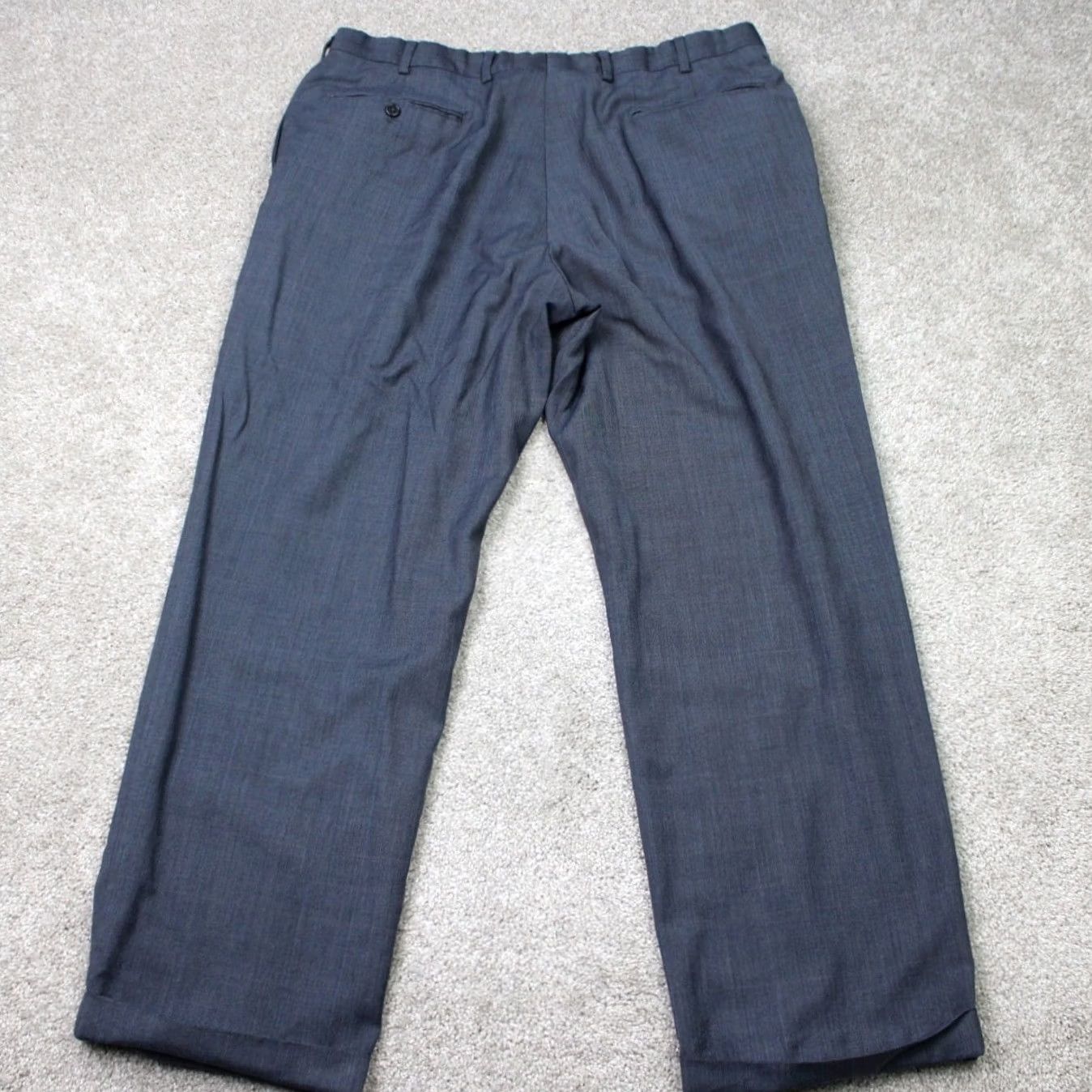 Jos. A. Bank Jos. A. Bank Pants Mens 39x28 Gray/Blue Check Wool/Silk Blend Flat Front Cuffed Pants Mens 39x28 Gray/Blue Check Wool/Silk Blend Flat Front Cuffed Size US 38 / EU 54 - 5 Thumbnail
