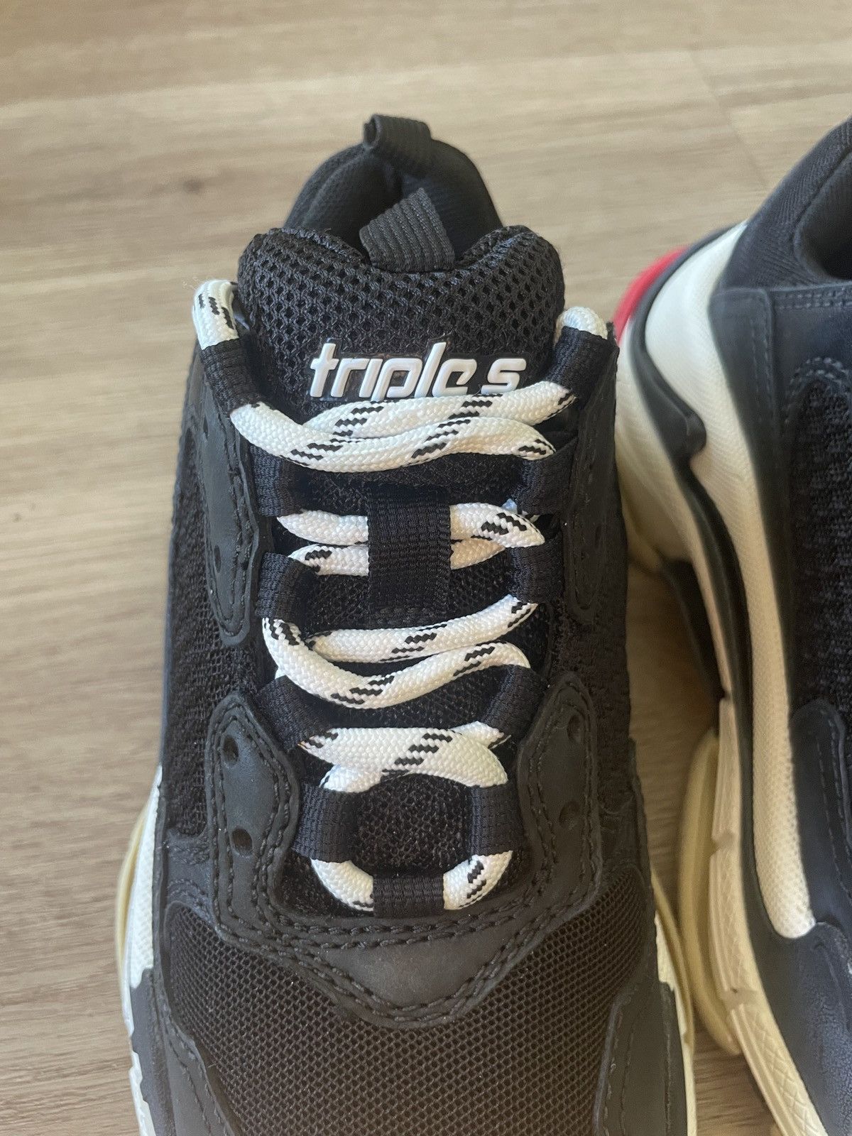 Balenciaga TRIPLE S SNEAKER IN BLACK Size US 4 / IT 34 - 6 Thumbnail