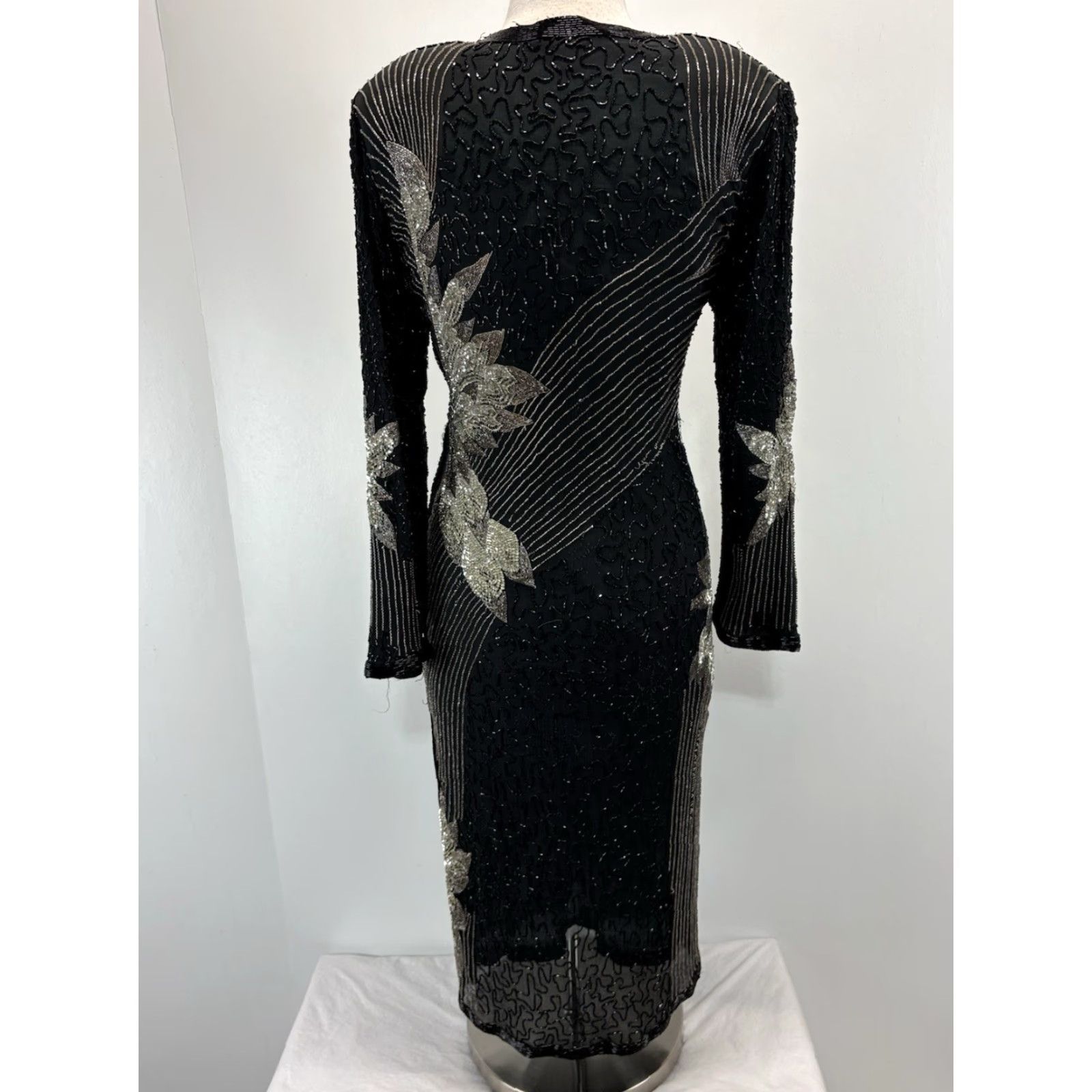 Vintage VINTAGE Mejere Beaded Midi Dress Women’s L Black Silver Elegant Formal READ 80s Silk Nightwear Eveningwear Size L / US 10 / IT 46 - 3 Thumbnail