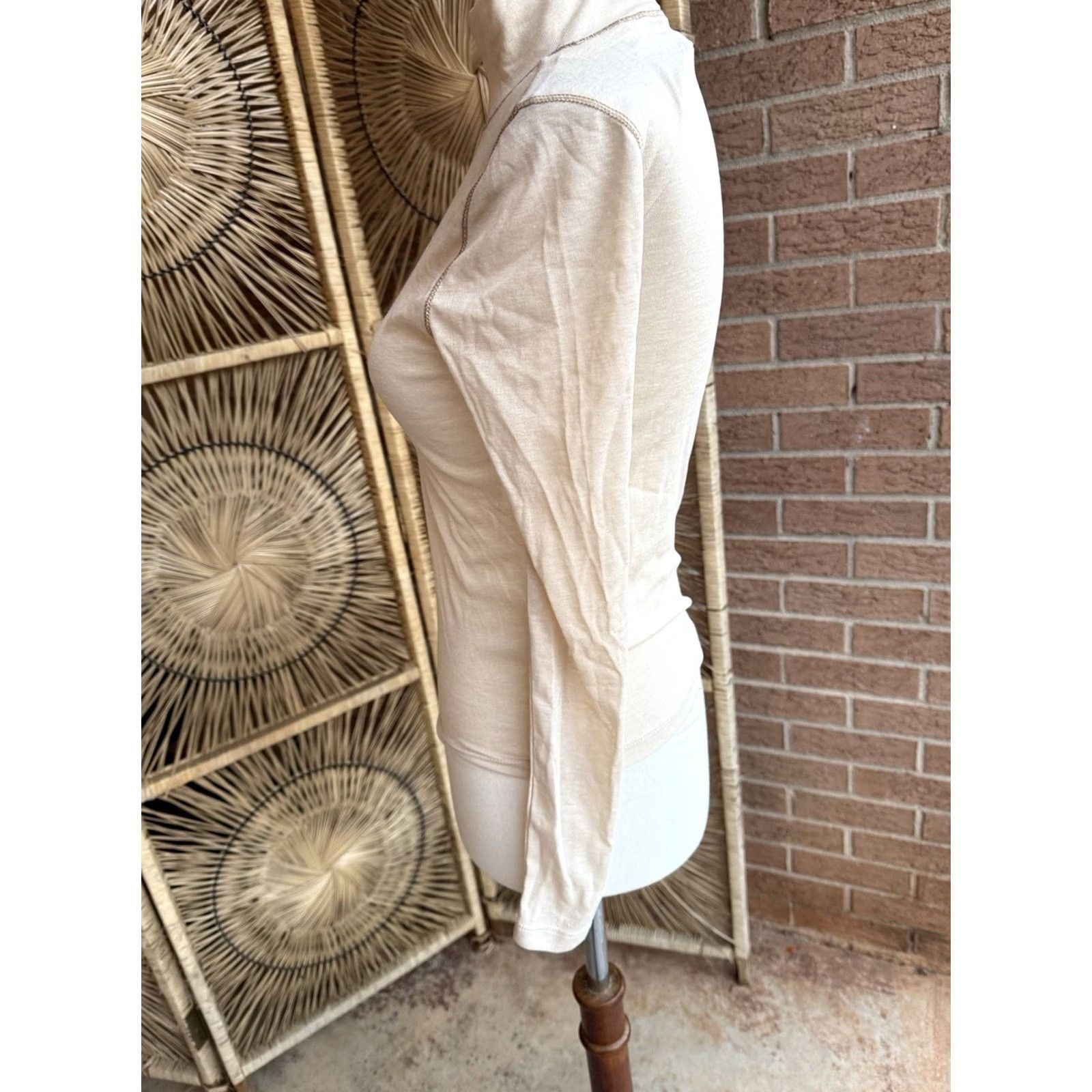 Madewell Madewell Ribbed Turtleneck Long Sleeve Top Women’s XS Oat Beige Knit Slim Ribbed Neckline Size XS / US 0-2 / IT 36-38 - 3 Thumbnail
