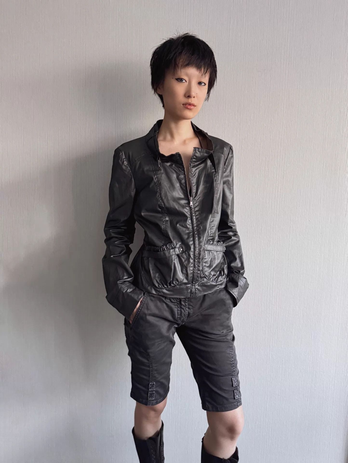 Miss Sixty Miss Sixty Vintage Metal Black Scimitar Waist Jacket XL Size XL / US 12-14 / IT 48-50 - 2 Thumbnail