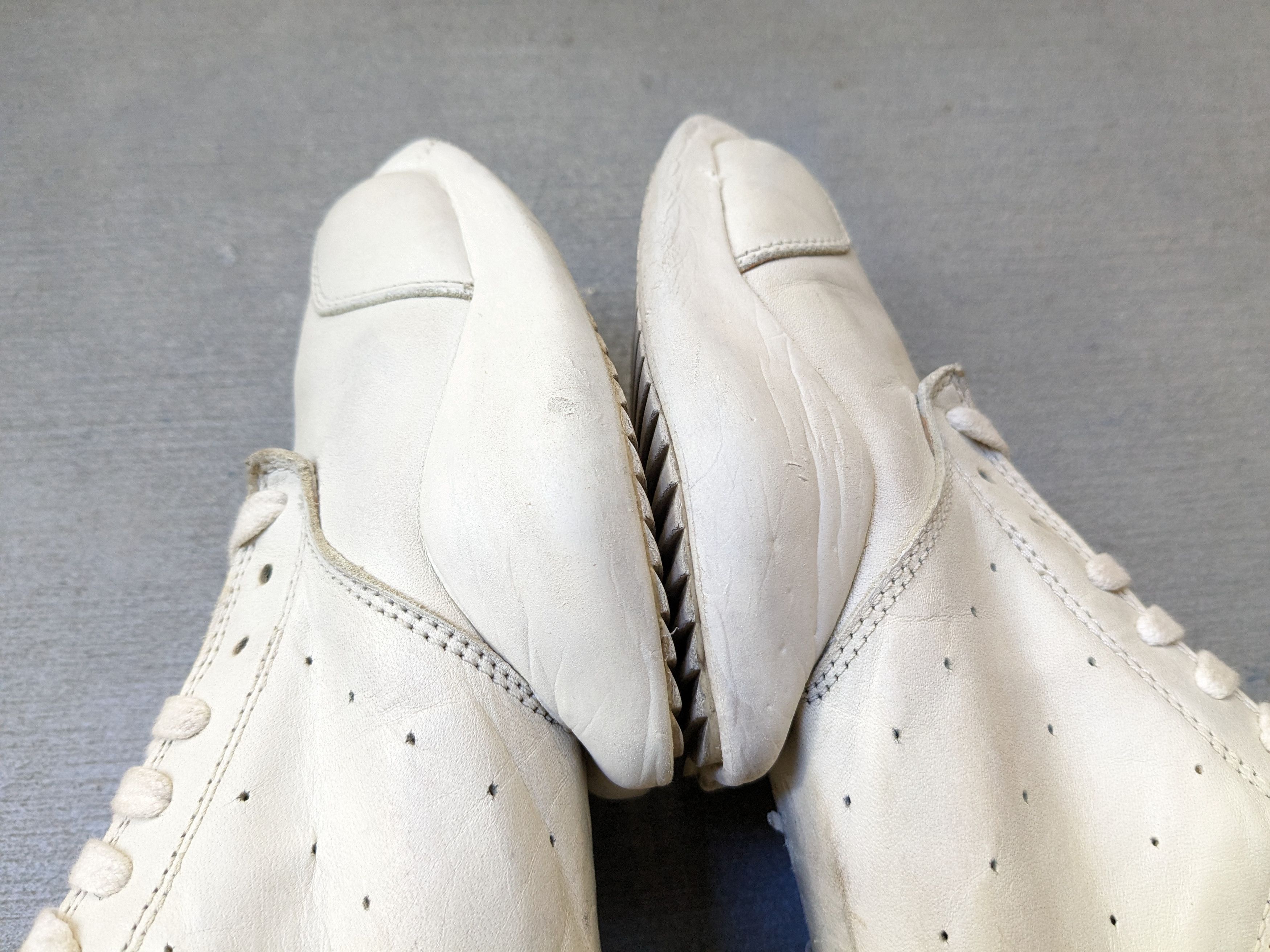 Adidas × Rick Owens Adidas x Rick Owens Vicious Runner 8.5 White AQ2828 Size US 8.5 / EU 41-42 - 10 Thumbnail