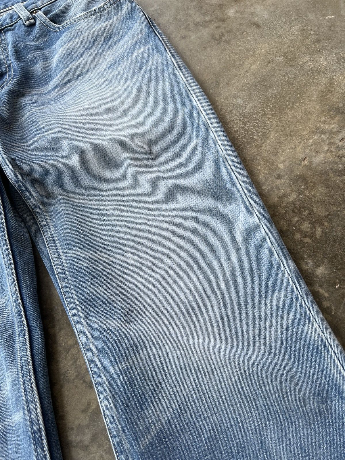 Levi's Vintage Levis 502 Blue Faded Distressed Jean Size US 31 - 6 Thumbnail