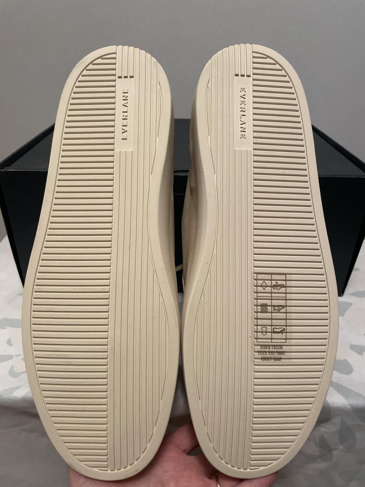 Everlane Everlane Men's Size 11 Suede Desert Shoe Beige / Tan Size US 11 / EU 44 - 5 Thumbnail