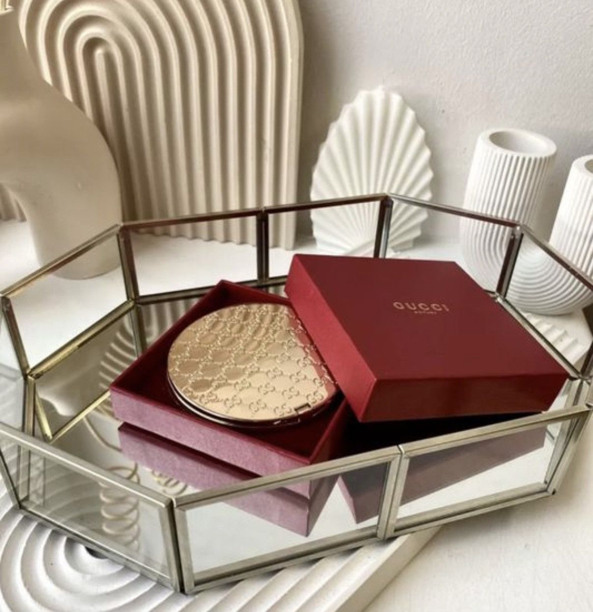 Gucci Gucci Gold Monogram Double Mirror Size ONE SIZE - 4 Thumbnail