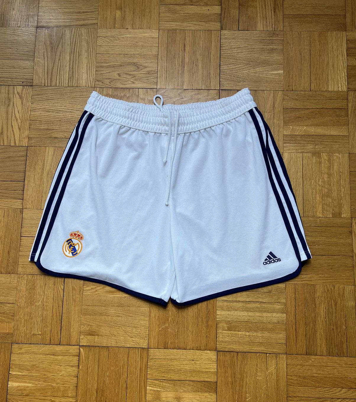 Adidas Shorts Adidas Real Madrid Vintage 90’s Football Size US 34 / EU 50 - 1 Thumbnail