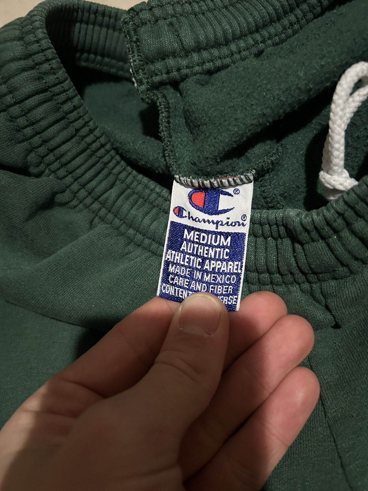 Champion × Vintage Vintage Champion Sweatpants Size US 31 - 4 Thumbnail