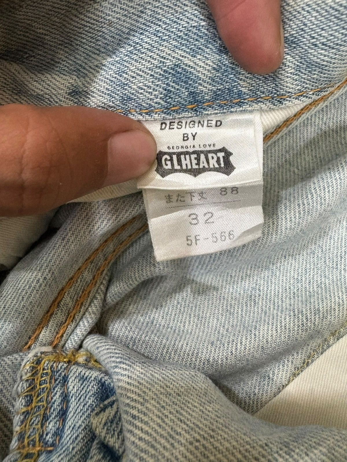 Japanese Brand Vintage Japanese Brand Dirtied Mud Wash Loose Selvedge Jeans Size US 31 - 10 Thumbnail