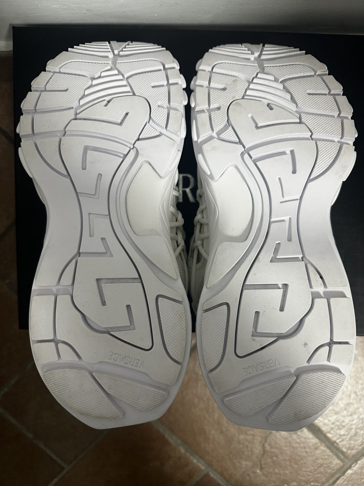Versace Versace Mercury M_VS_01 White Sneakers Size US 7 / EU 40 - 10 Thumbnail