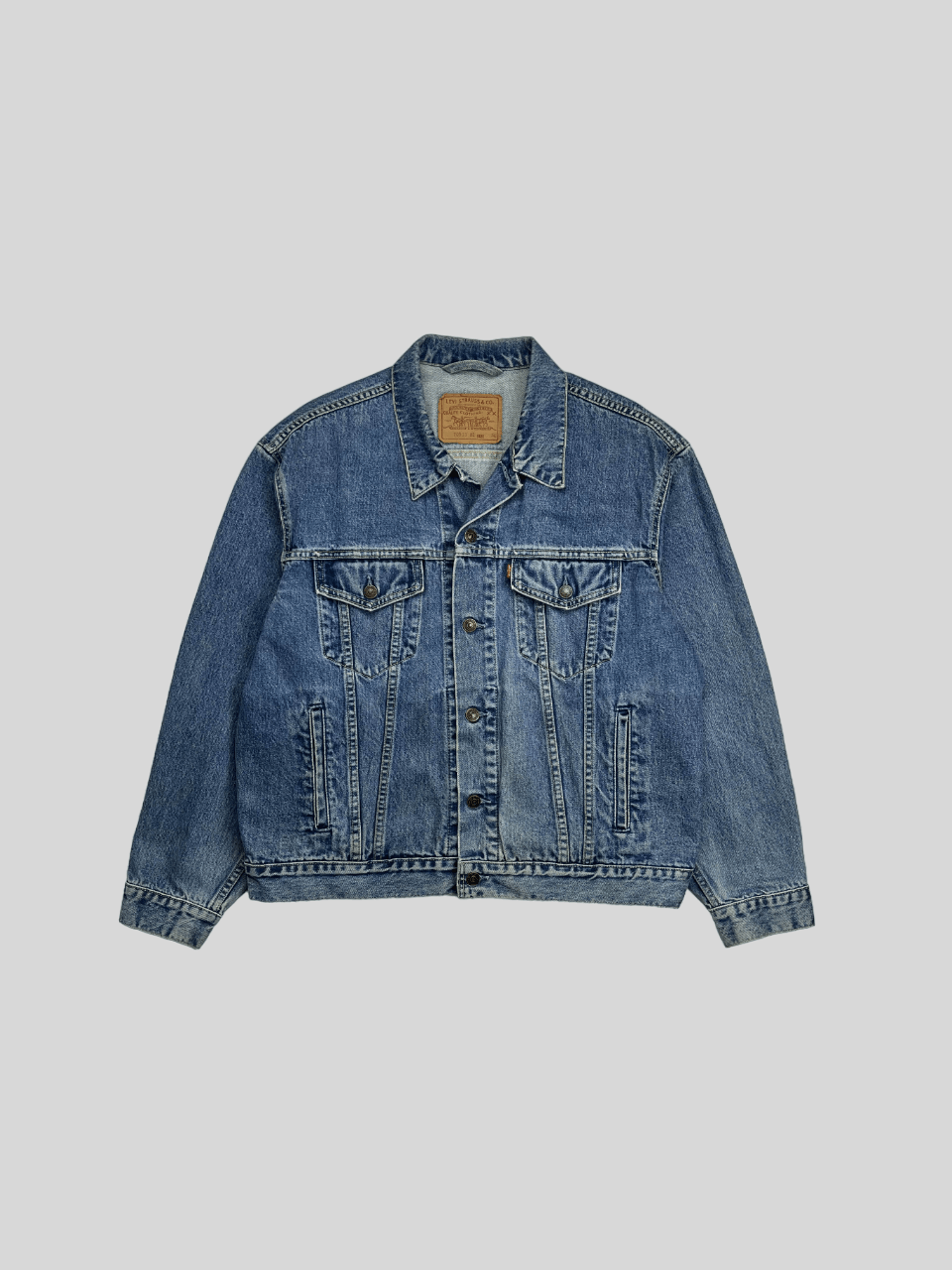 image of American Classics x Levis Vintage 90's Levi's Blue Wash Denim Jacket, Men's (Size XL)