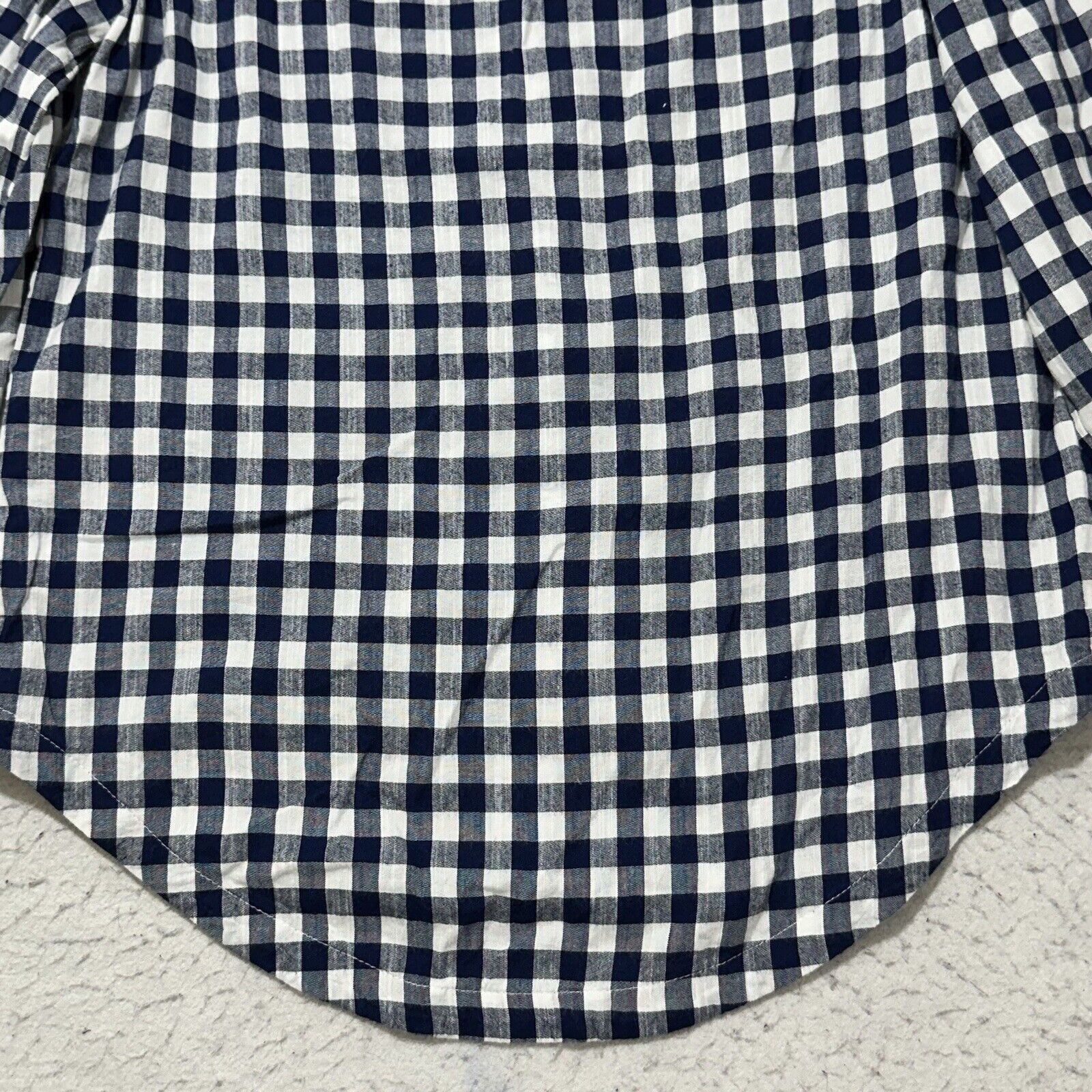 St. Johns Bay St. John's Bay Medium Navy Blue White Gingham Shirt Blouse Size M / US 6-8 / IT 42-44 - 12 Thumbnail