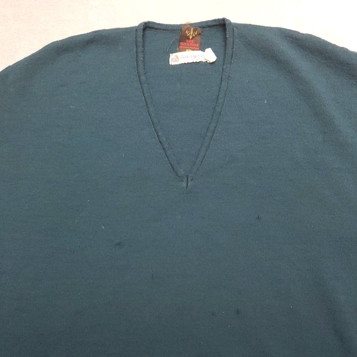 Vintage VINTAGE True Vintage Sweater Mens L Green Pure Virgin Wool Preppy V-neck The Hall Tree Shirt Mens L Green Wool Pullover Knit Pockets 90s Grunge Retro Size US L / EU 52-54 / 3 - 3 Thumbnail