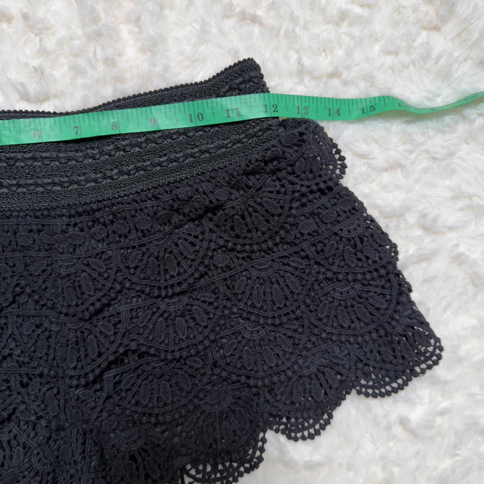 Reindee Lusion Black Lace Mini Shorts Coquette Grunge Fairycore Y2K Boho Size 26" / US 2 / IT 38 - 3 Thumbnail