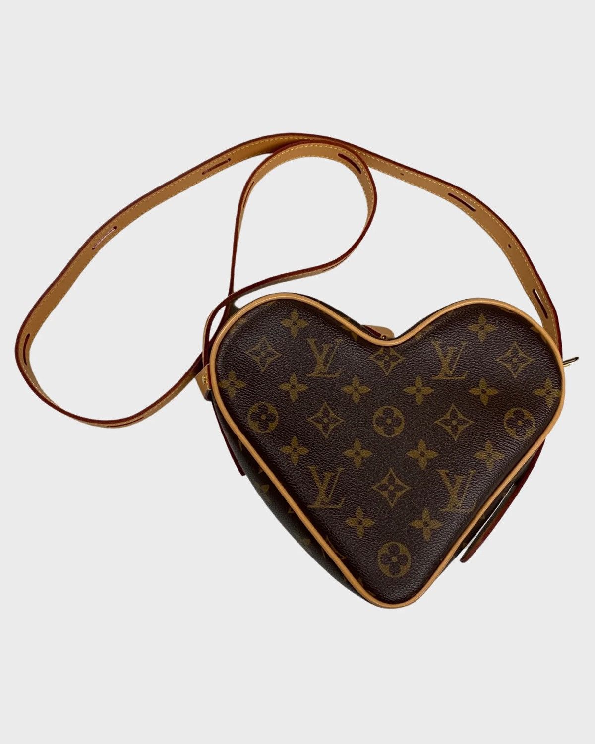 Louis Vuitton LOUIS VUITTON VALENTINES DAY EXCLUSIVE HEART MONOGRAM BAG Size ONE SIZE - 2 Thumbnail