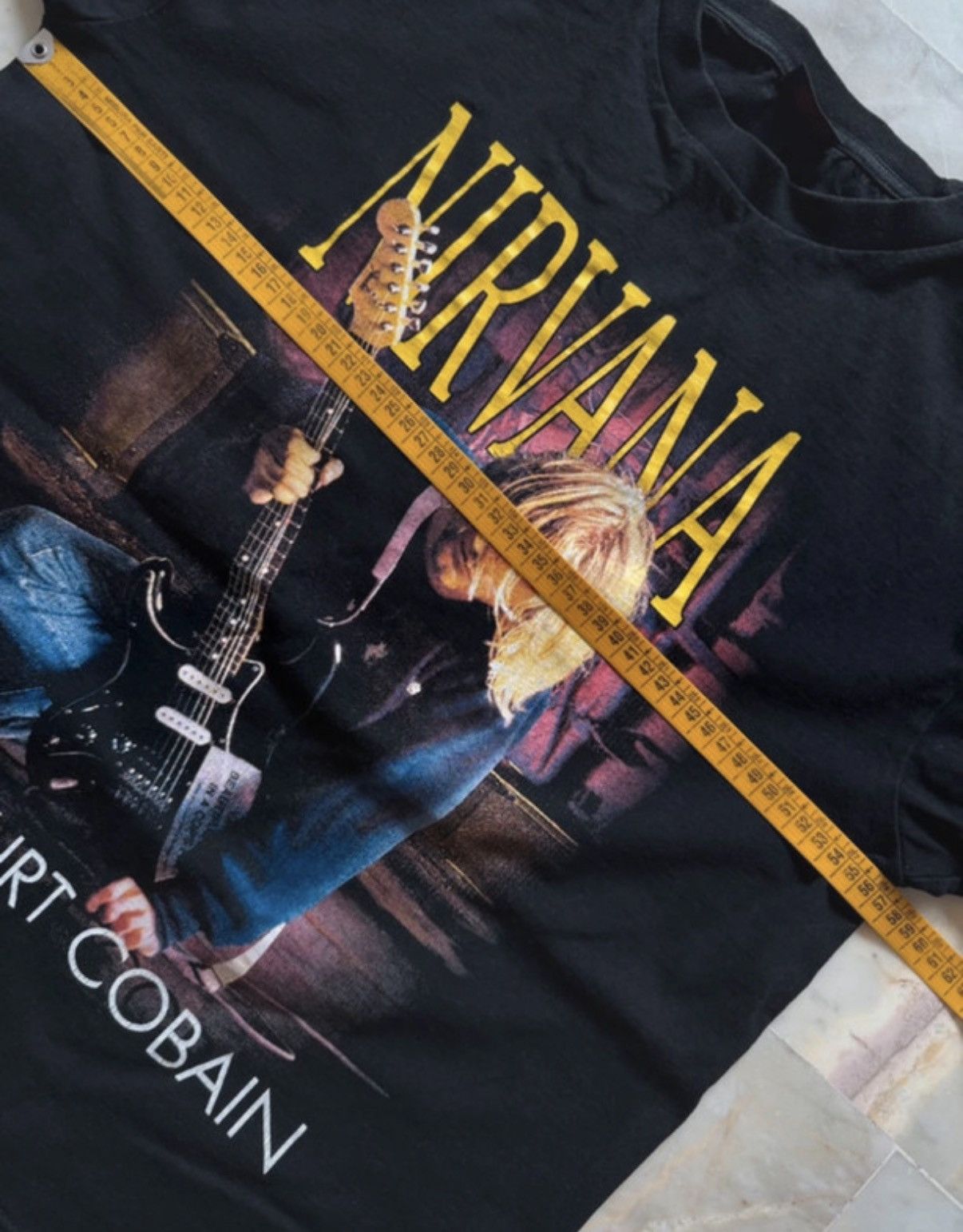 Vintage Vintage Kurt Cobain T-shirt Size US L / EU 52-54 / 3 - 9 Thumbnail
