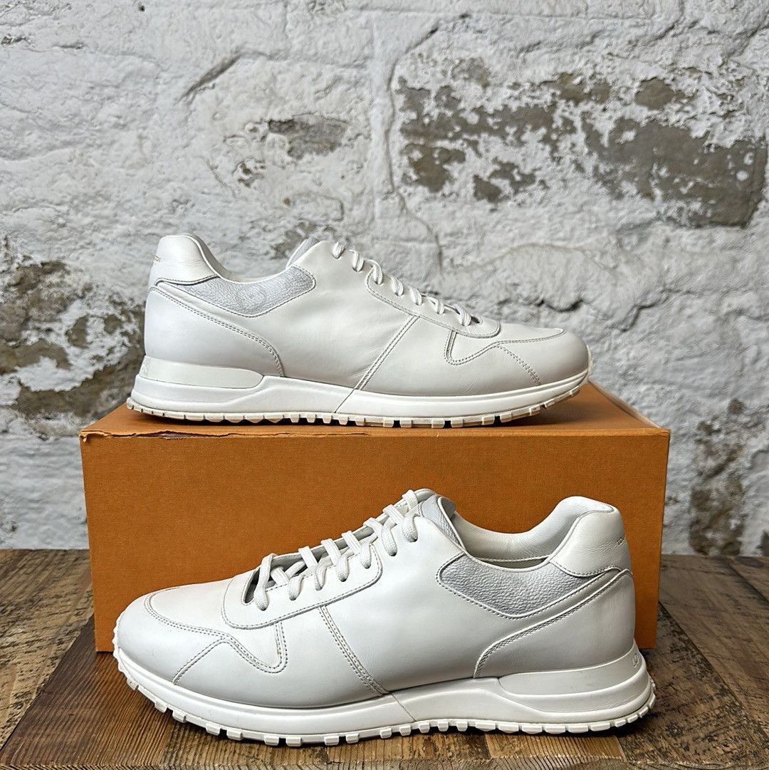 image of Louis Vuitton White Leather Runaway Sneaker Size 9, Men's