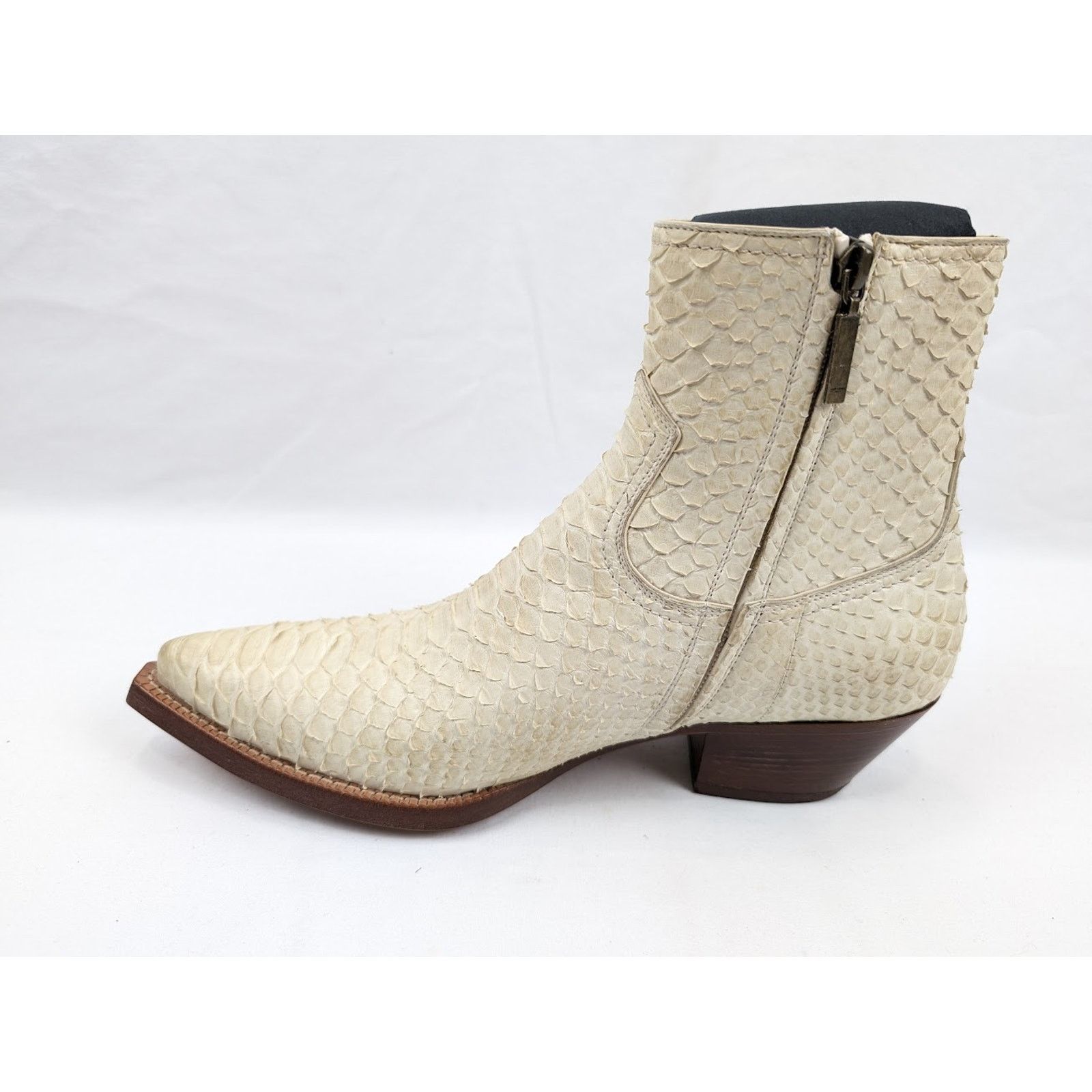 Saint Laurent Paris o1rshd1 Lukas 40 Zip Boots in Cream Size US 7 / EU 40 - 7 Thumbnail
