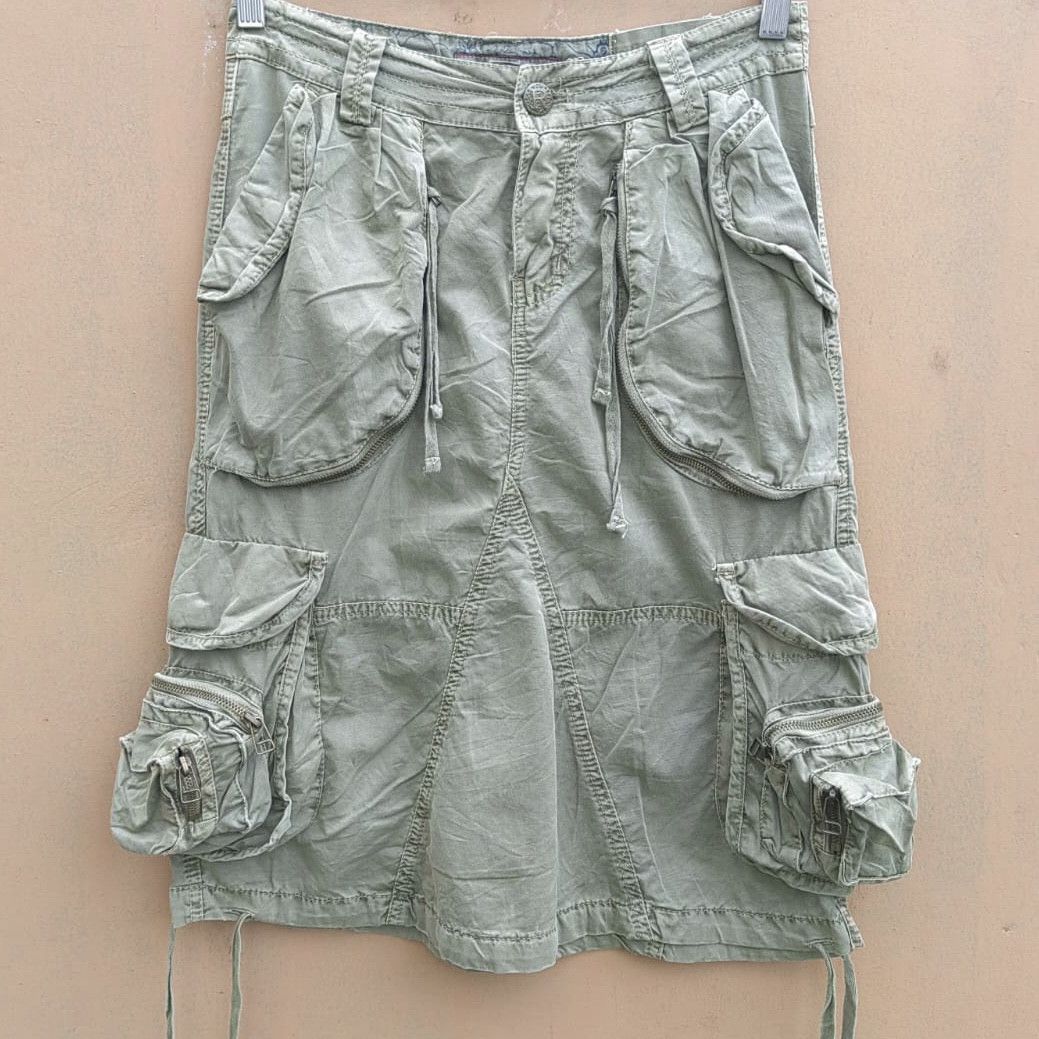 Replay Replay 3d pocket military cargo skirt Size 28" / US 6 / IT 42 - 1 Thumbnail