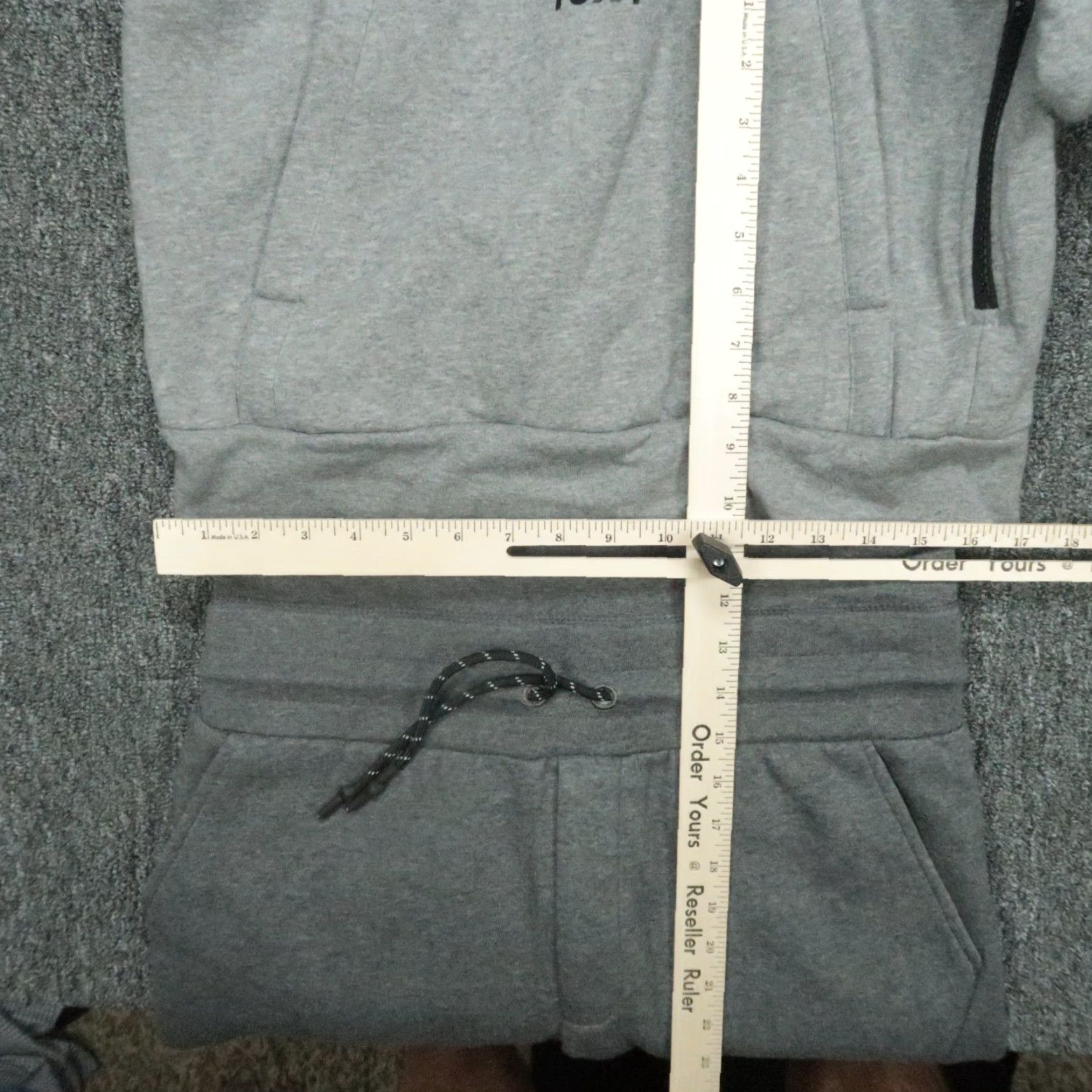Vintage Tuxy Mens Hoodie Sweat Jumpsuit One Piece Zip Up Gray M Sweatshirt Set Hoodie and Pants Regular Fit Casual Activewear/Sweatsuit Mens Size US M / EU 48-50 / 2 - 7 Thumbnail