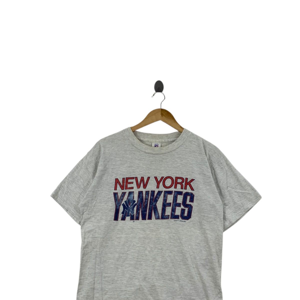 MLB Vintage 1988 MLB NEW YORK YANKEES Distress Tee Shirt Top Size US M / EU 48-50 / 2 - 2 Thumbnail