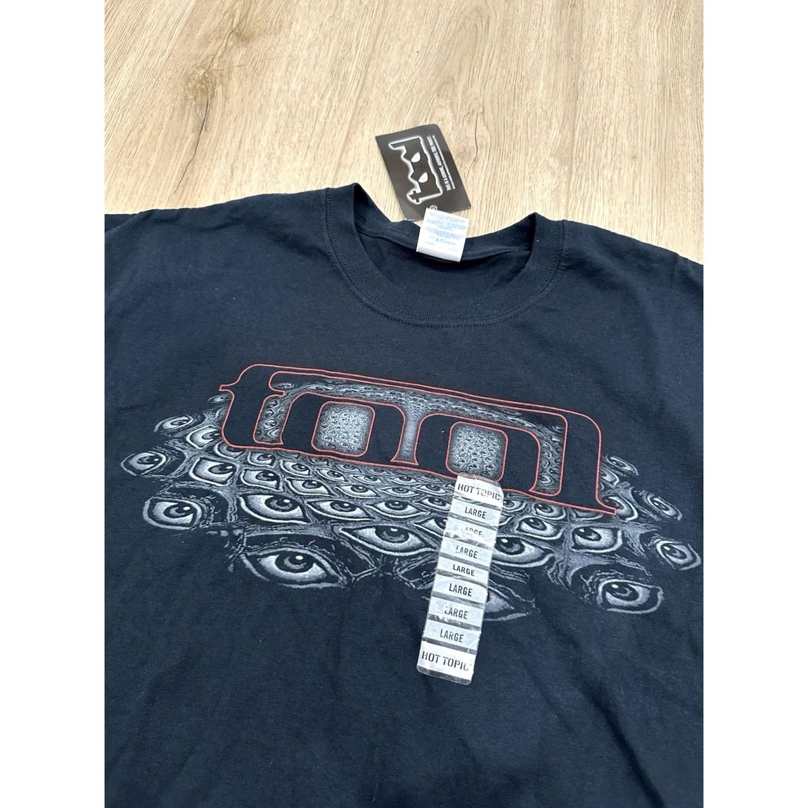 Gildan NWT Vintage Tool 2010 Shirt Mens Large Black Eye Double Sided Los Angeles Size US L / EU 52-54 / 3 - 4 Thumbnail