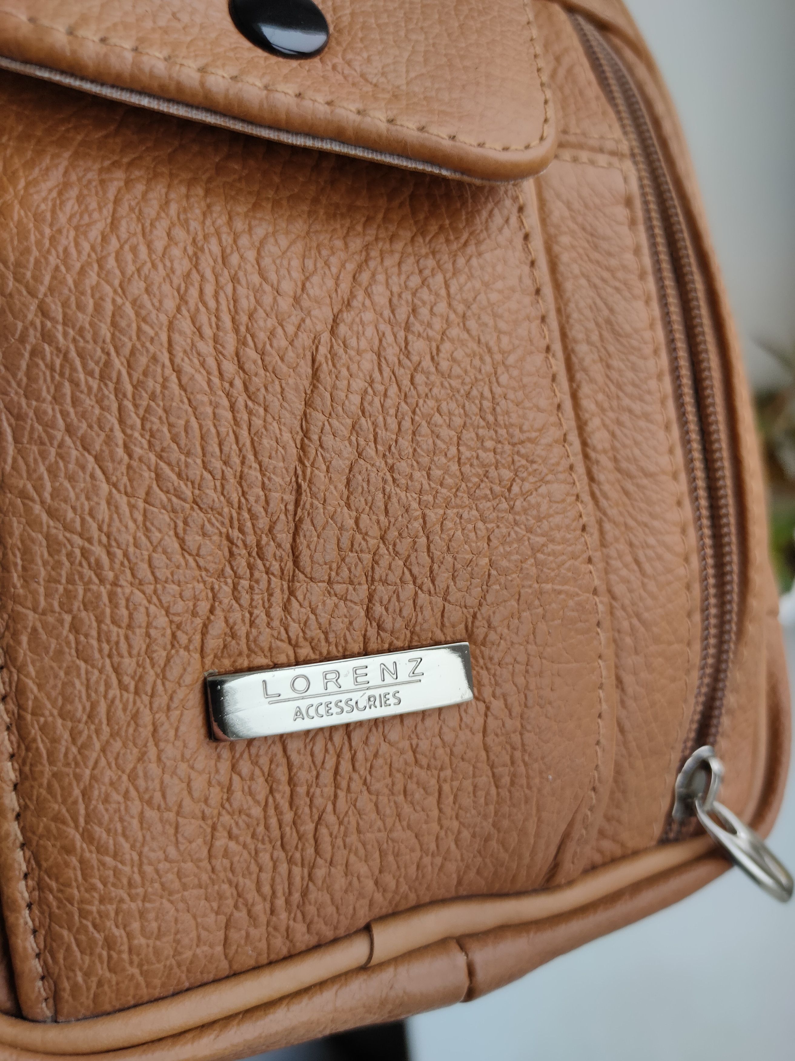 Leather Vintage Y2K Leather messenger bag Lorenz crossbody bag Size ONE SIZE - 5 Thumbnail