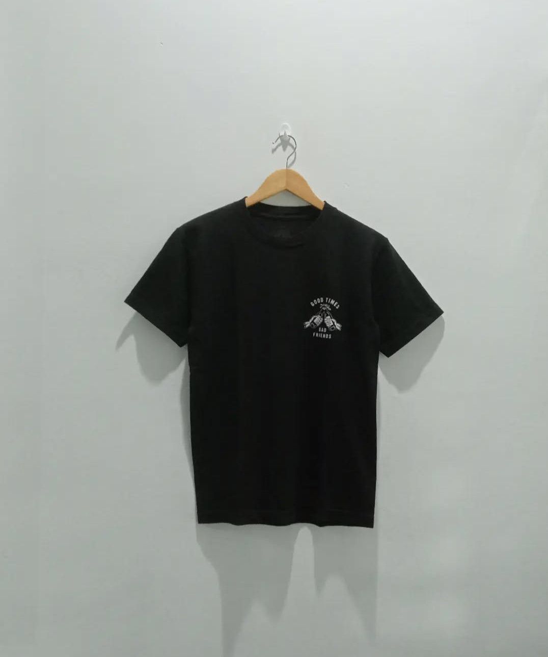 Other TSHIRT : SKETCHY TANK Size US S / EU 44-46 / 1 - 2 Thumbnail