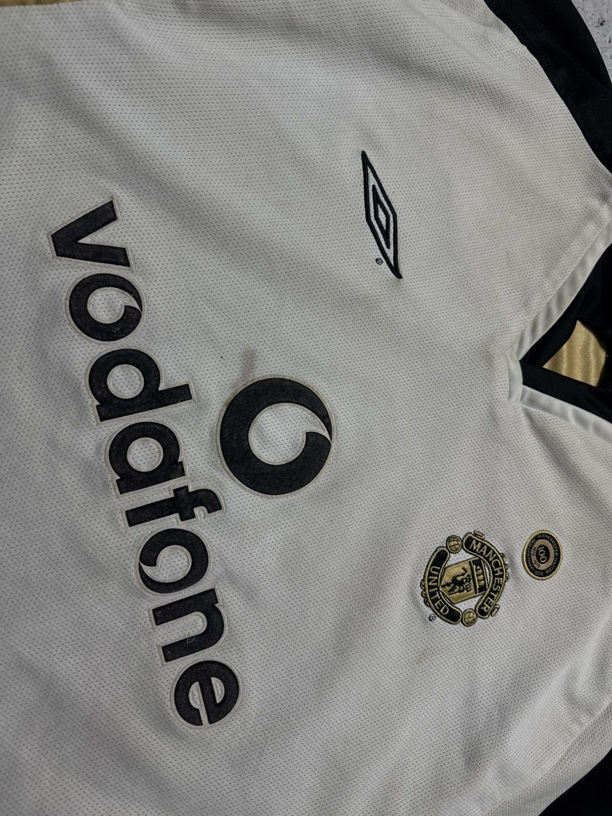 Umbro Umbro Manchester United 2001/2002 Reversible Soccer Jersey Size US XL / EU 56 / 4 - 13 Thumbnail