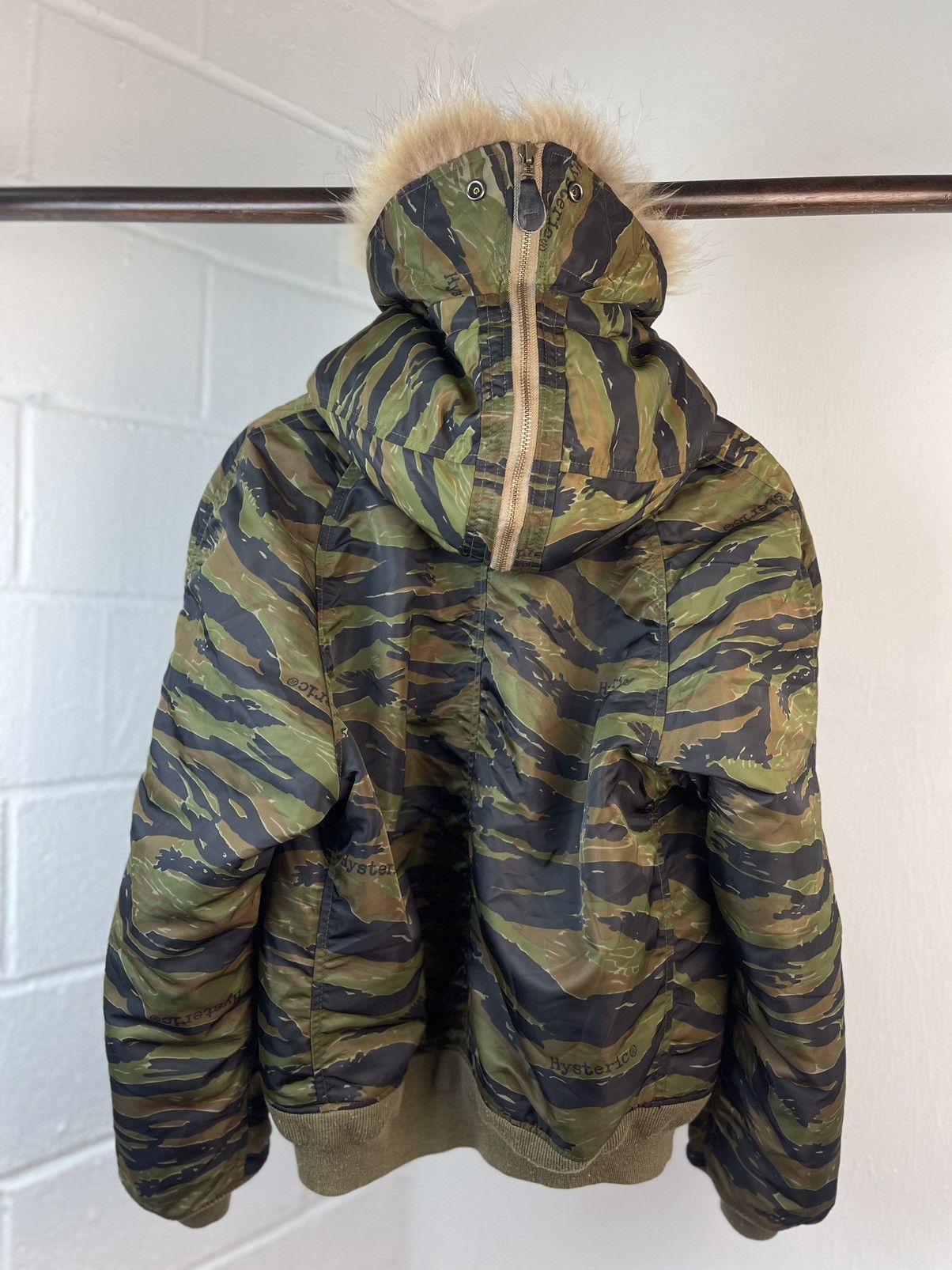 Hysteric Glamour Rare 90s Hysteric Glamour Alpha Ma-1 Raccon Fur Hooded Size US L / EU 52-54 / 3 - 6 Thumbnail
