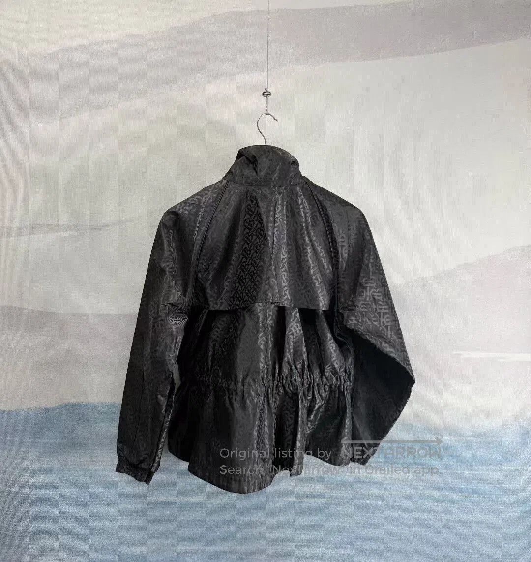 Burberry Burberry Black TB Patterned Waist Nylon Jacket. Size XS / US 0-2 / IT 36-38 - 2 Thumbnail