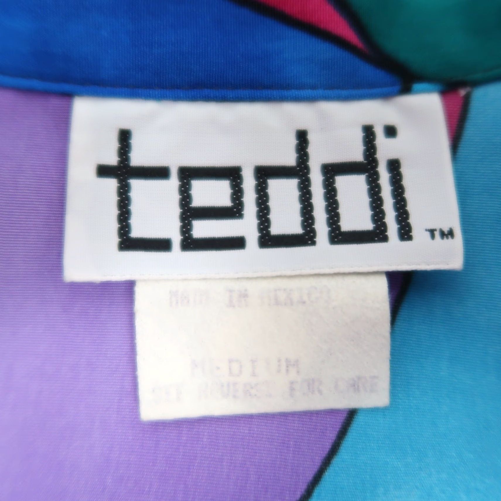 Vintage VINTAGE Teddi Jacket Women's M Short Sleeve Zip Blue Purple Stained Glass Geometric 90s Spring Fall Bomber Casual Patterns Size M / US 6-8 / IT 42-44 - 6 Thumbnail