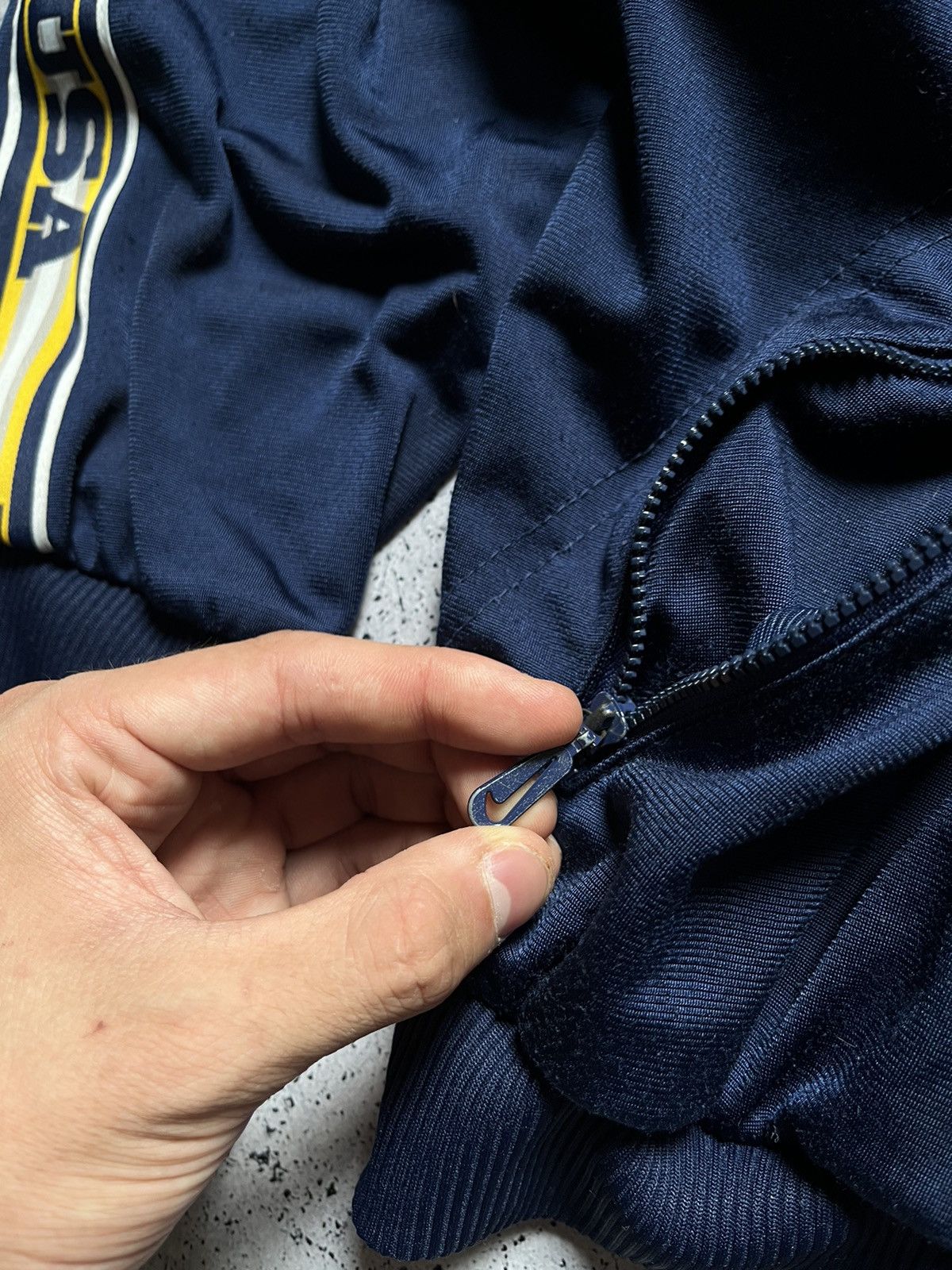 Nike Vintage Nike USA Zip Track Jacket Drill Y2K TN ACG Gorpcore Size US S / EU 44-46 / 1 - 8 Thumbnail