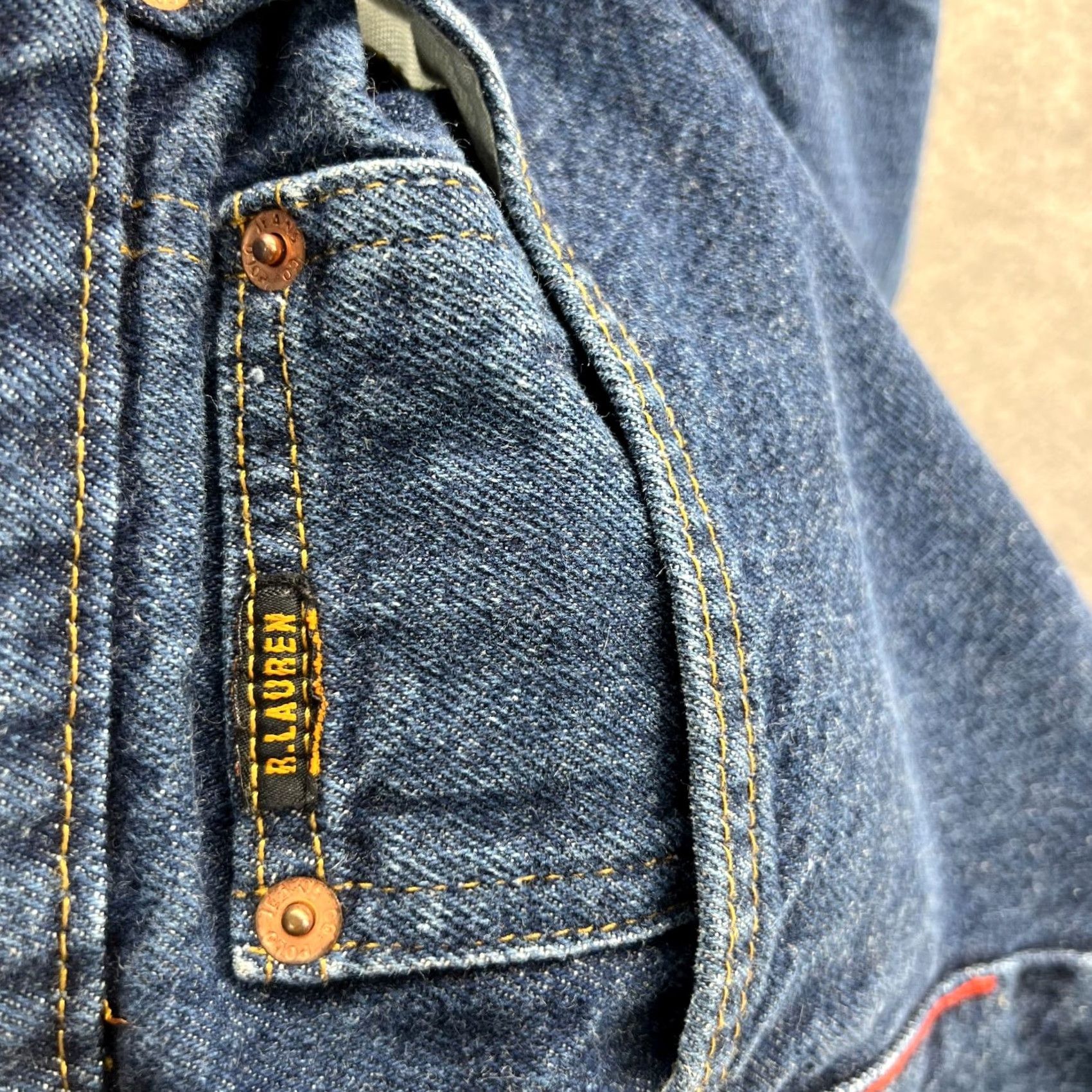 Ralph Lauren VINTAGE Ralph Lauren Jeans Men 34x30 Denim Cotton Straight Fit Blue 30 Inseam Regular Rise Mid 10-12 in Pockets Buttons Size 34 MENS Jeans Size US 34 / EU 50 - 4 Thumbnail