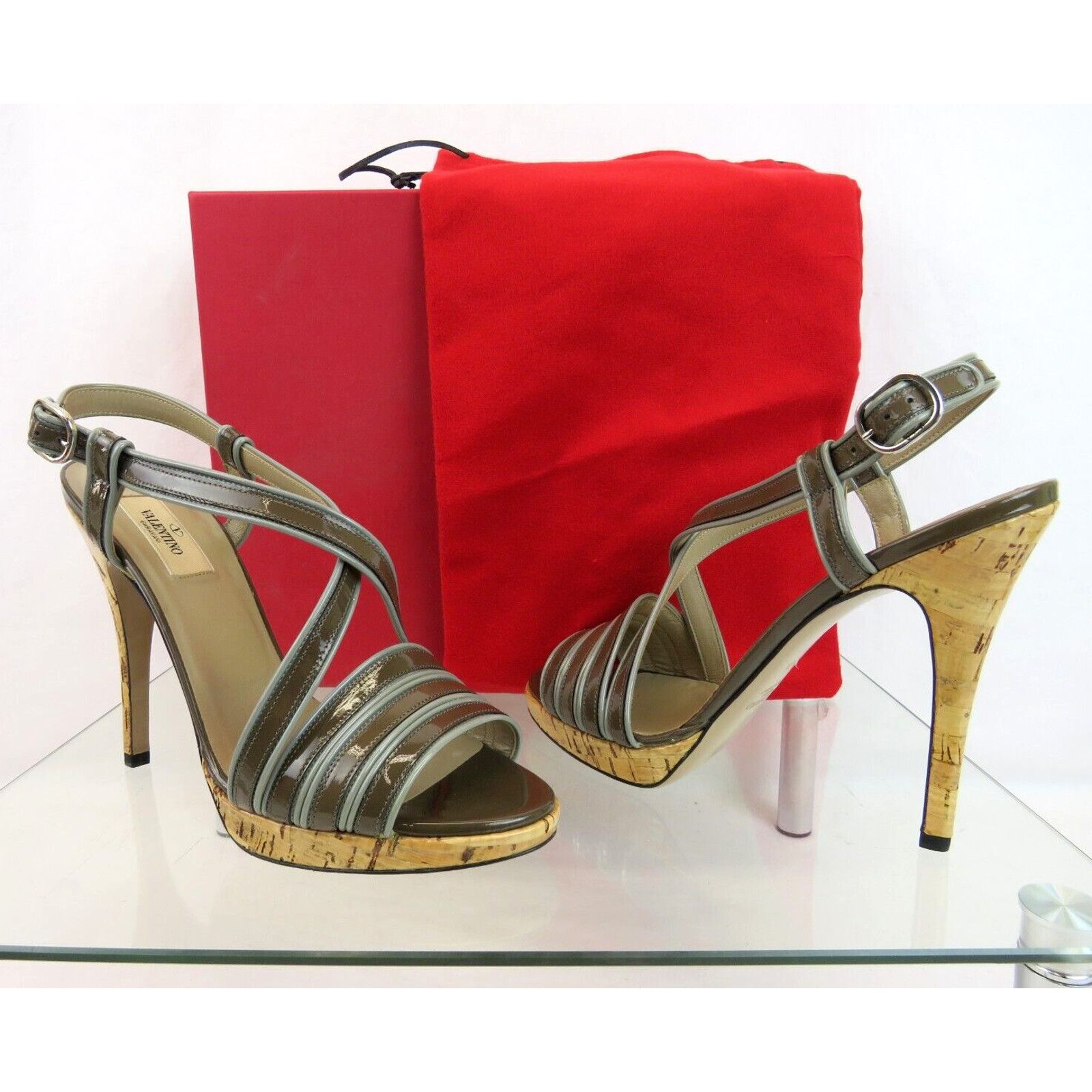 Valentino TAUPE GRAY STRAPPY PATENT LEATHER CORK SANDALS PUMPS 39.5 Size US 9.5 / IT 39.5 - 2 Thumbnail