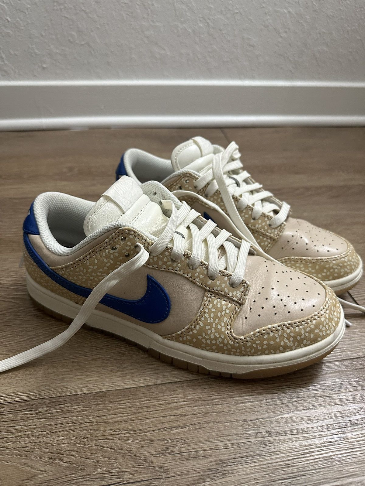 Nike Montreal Bagel Nike Dunk low Size US 7.5 / EU 40-41 - 1 Thumbnail