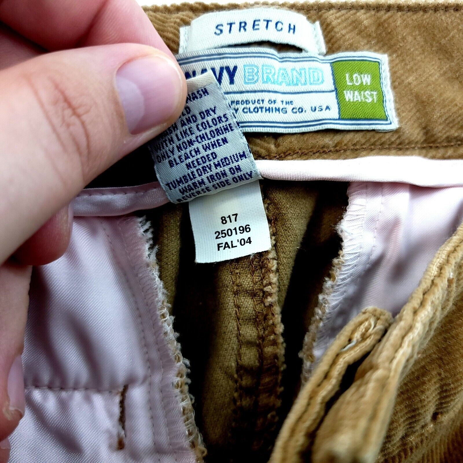 Old Navy Old Navy Stretch Low Waist Brown Corduroy Pants Size 8 Mid R Size 30" / US 8 / IT 44 - 7 Thumbnail