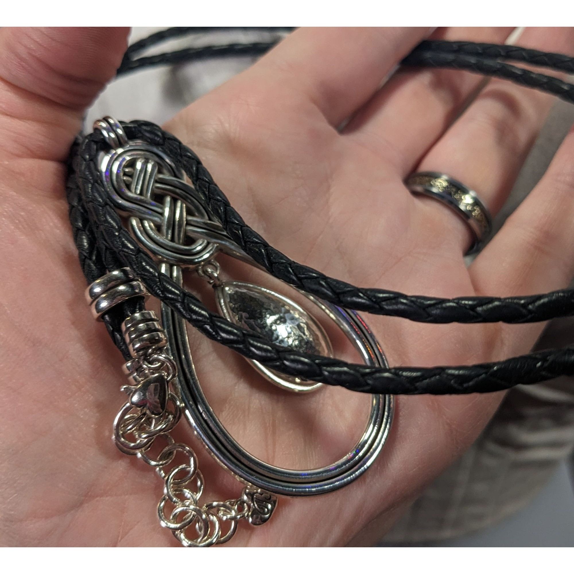 Brighton Vintage Brighton Celtic Knot Teardrop Necklace Size ONE SIZE - 7 Thumbnail