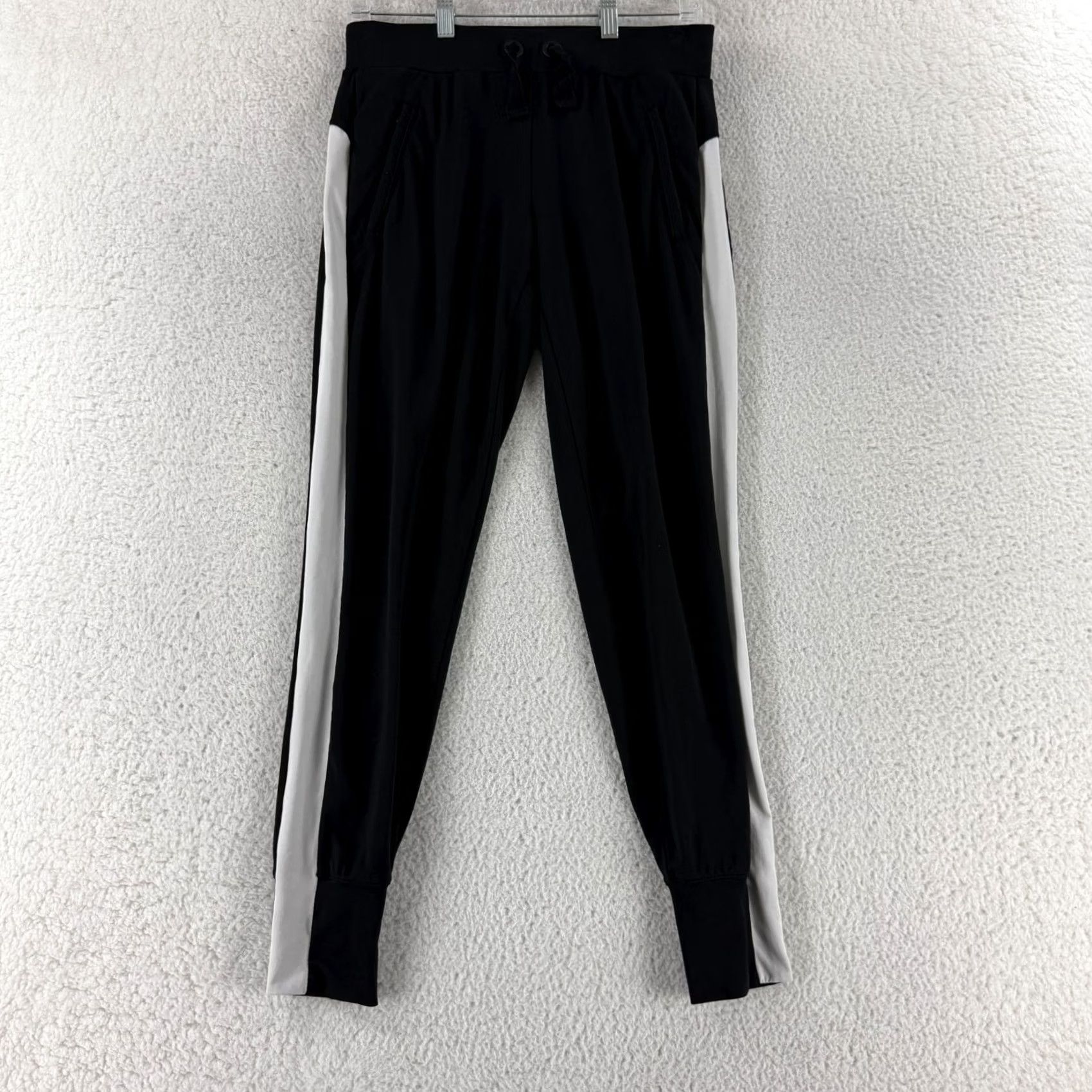 Athleta Athleta Metro Track Jogger Pants Womens XS Black Drawstring Pull On Athletic Wear Tapered Inseam 27 in Athleisure Collection Size 26" / US 2 / IT 38 - 2 Thumbnail