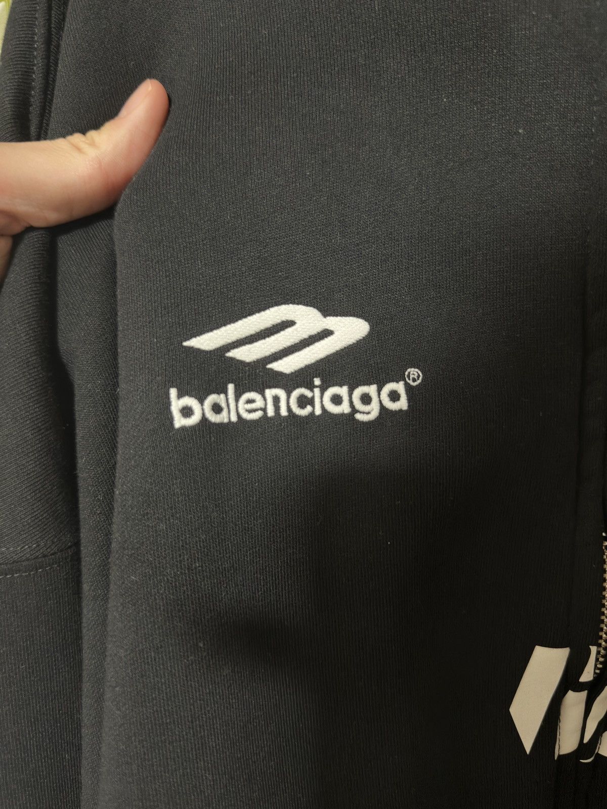 Balenciaga Balenciaga Manchester Zip Hoodie Size US S / EU 44-46 / 1 - 4 Thumbnail