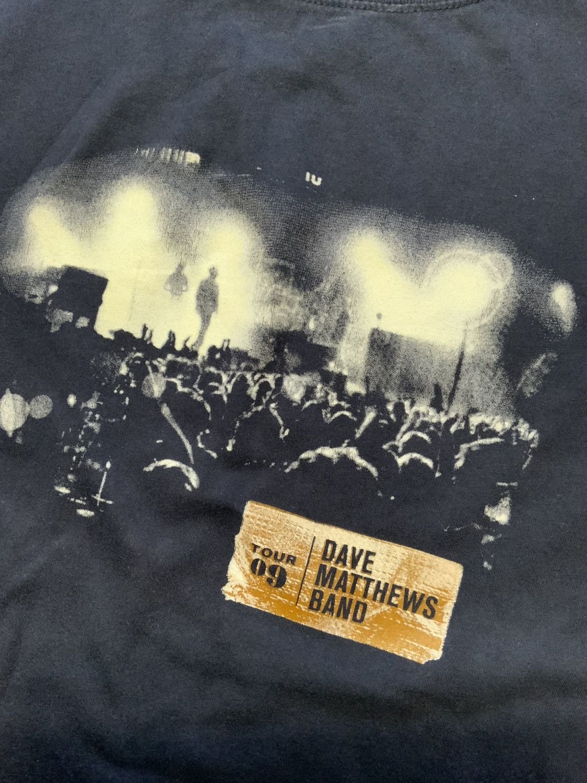 Band Tees Dave Matthews Band 2009 European Live Tour Rock Band T-Shirt Size US L / EU 52-54 / 3 - 1 Thumbnail