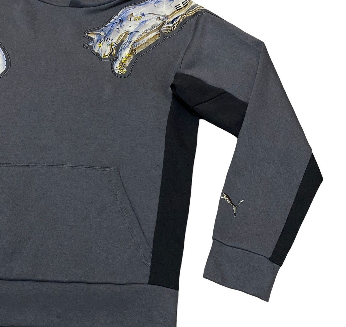 Puma Rare Design Brand Puma X Sorayama Hoodie 2000s Size US M / EU 48-50 / 2 - 5 Thumbnail