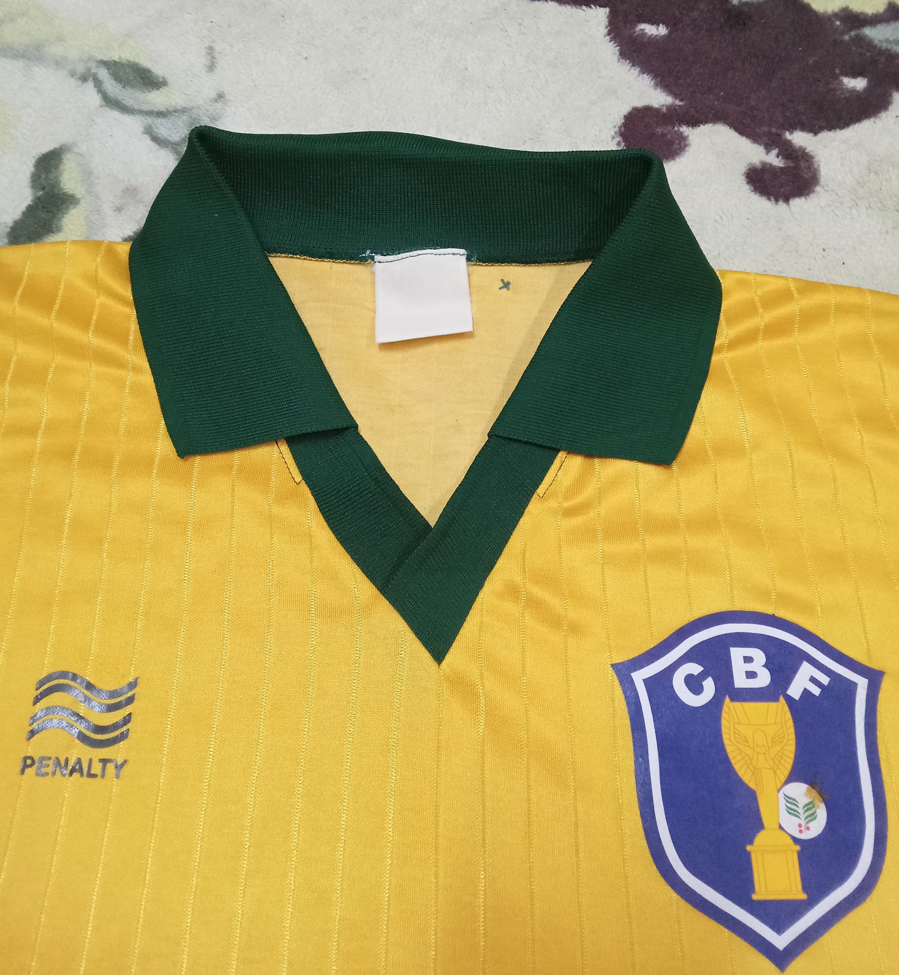 Penalty CBF Brasil Penalty Vintage Jersey Size US M / EU 48-50 / 2 - 3 Thumbnail
