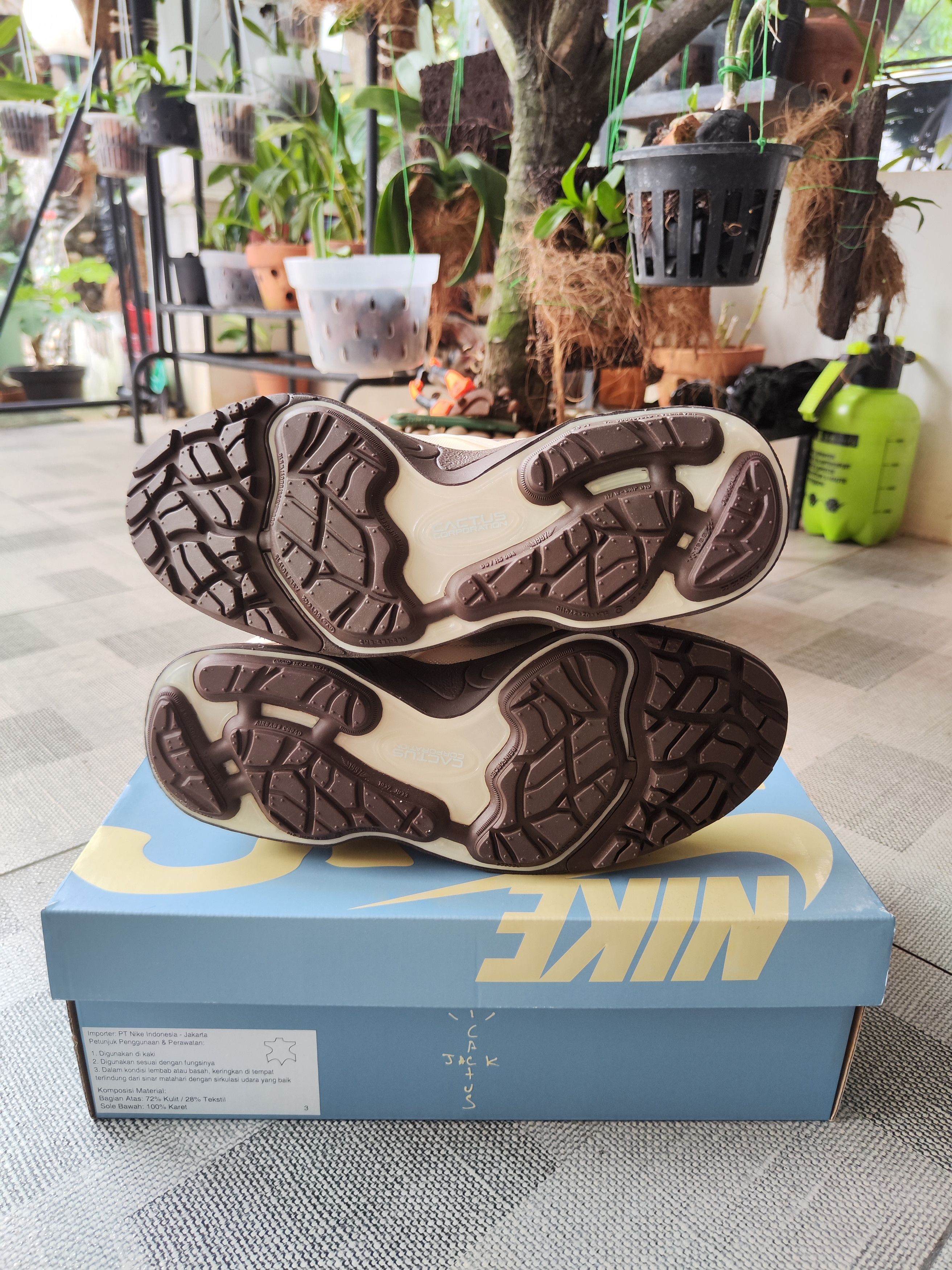 Nike × Travis Scott Nike Travis Scott Zoom Field Jaxx Leche Blue Size US 7 / EU 40 - 7 Thumbnail