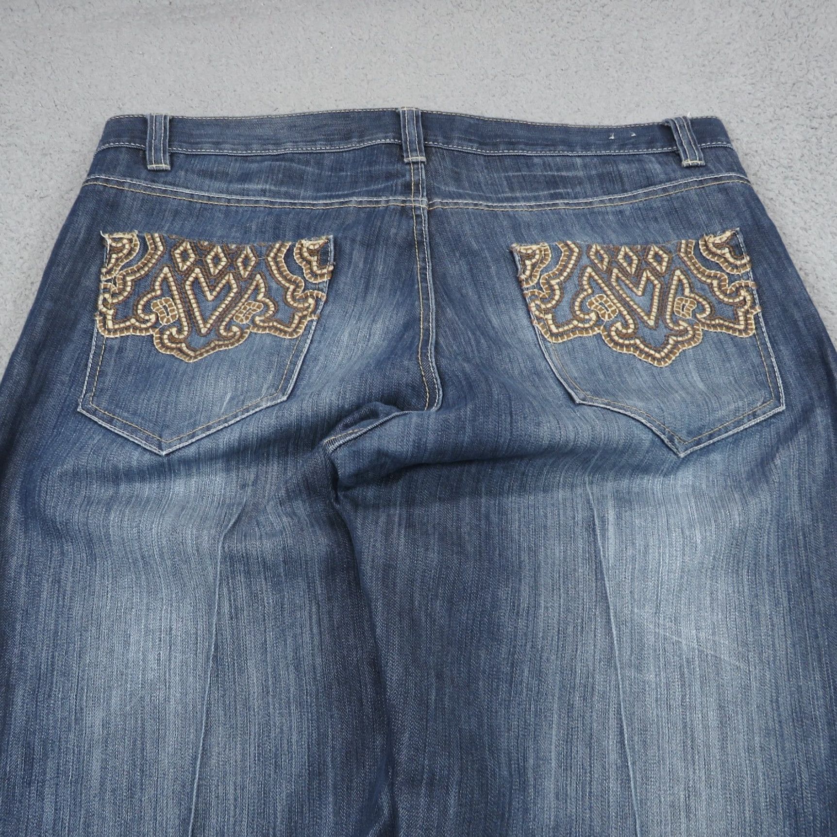 Avirex Avirex Baggy Jeans Men 38 Y2K Embroidered Skater Grunge 10 Leg Opening Pipes VTG Denim Blue 90s Style Mainstream Mens Jeans Size US 38 / EU 54 - 2 Thumbnail