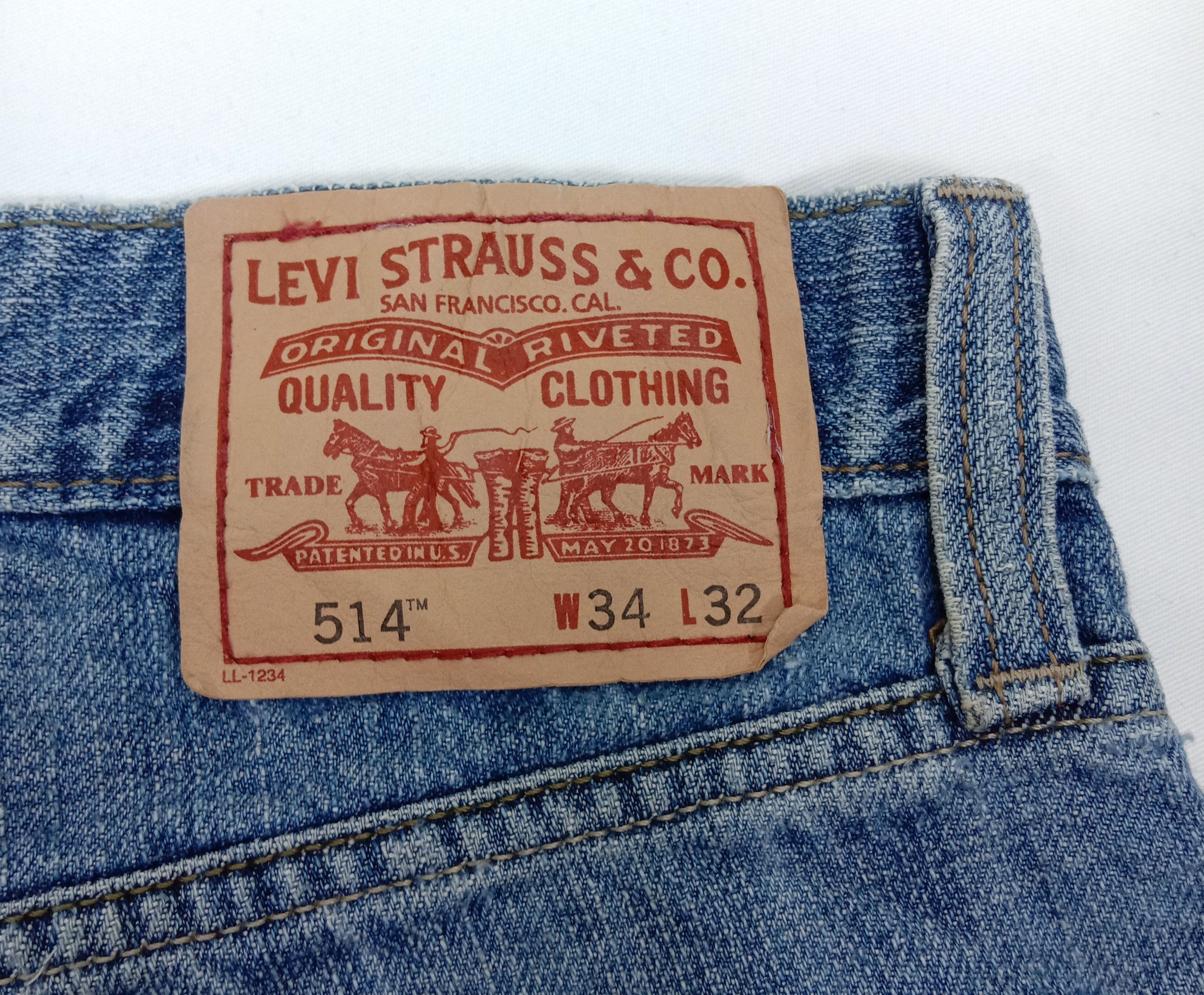 Levi's Vintage Levi's 514 Jeans Blue Wash Slim Straight Denim Size US 34 / EU 50 - 15 Thumbnail