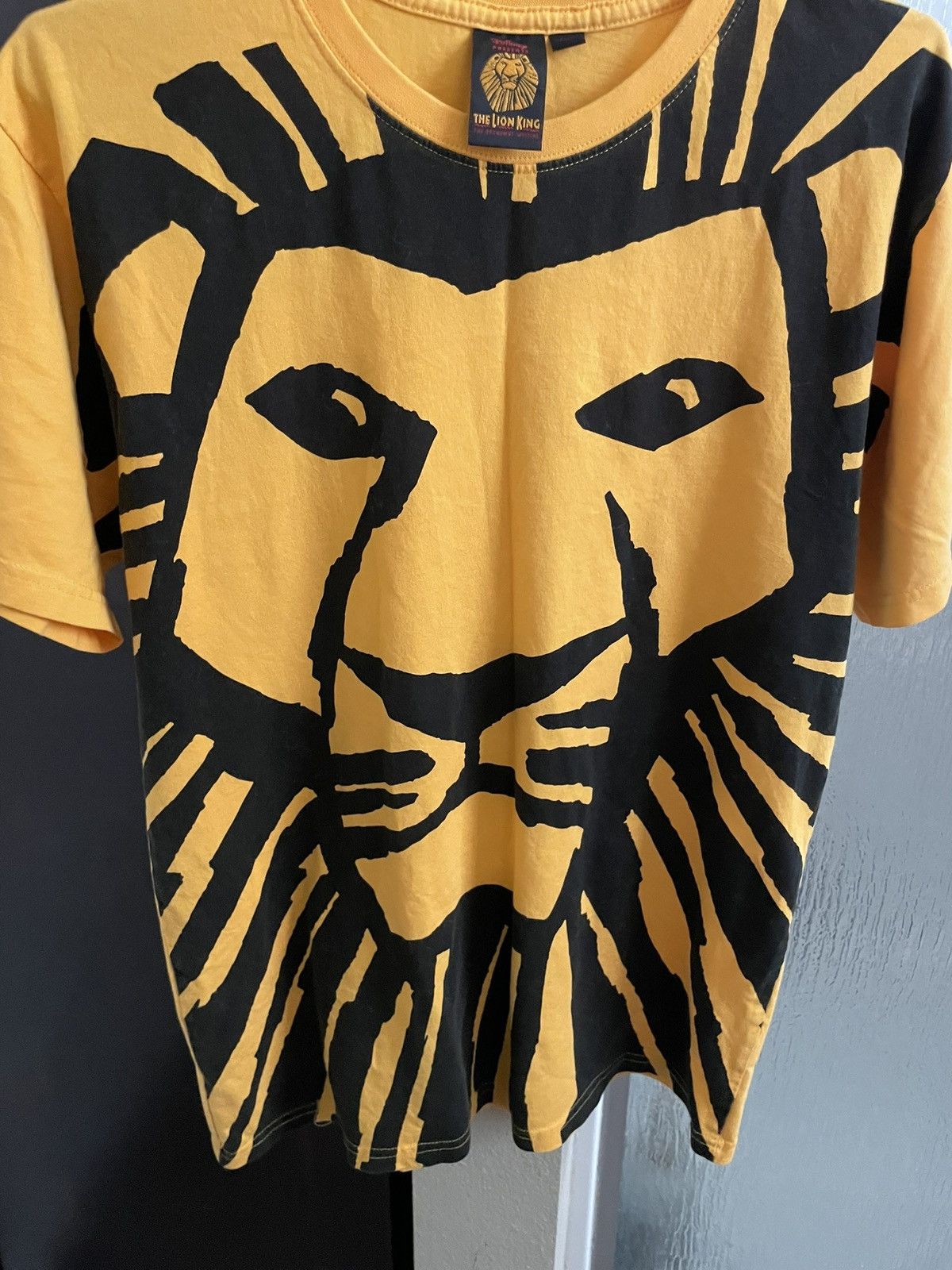 Other Lion king shirt Size US M / EU 48-50 / 2 - 1 Thumbnail