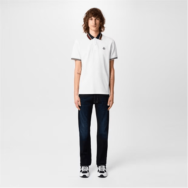 Moncler Logo Patch Logo Shirt Size US M / EU 48-50 / 2 - 4 Thumbnail