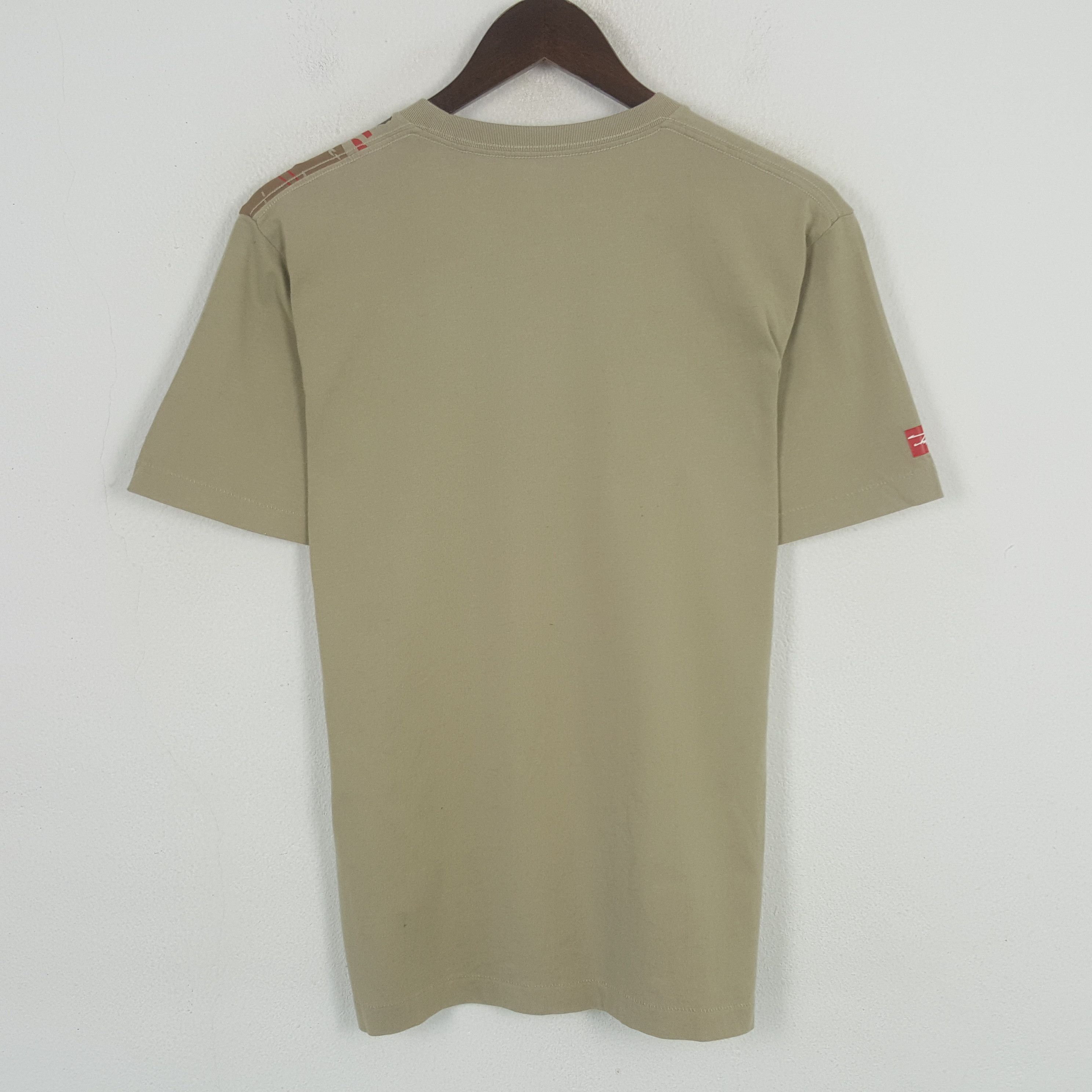 Futura × Uniqlo Vintage Future x Uniqlo Art T-shirt Size US M / EU 48-50 / 2 - 3 Thumbnail