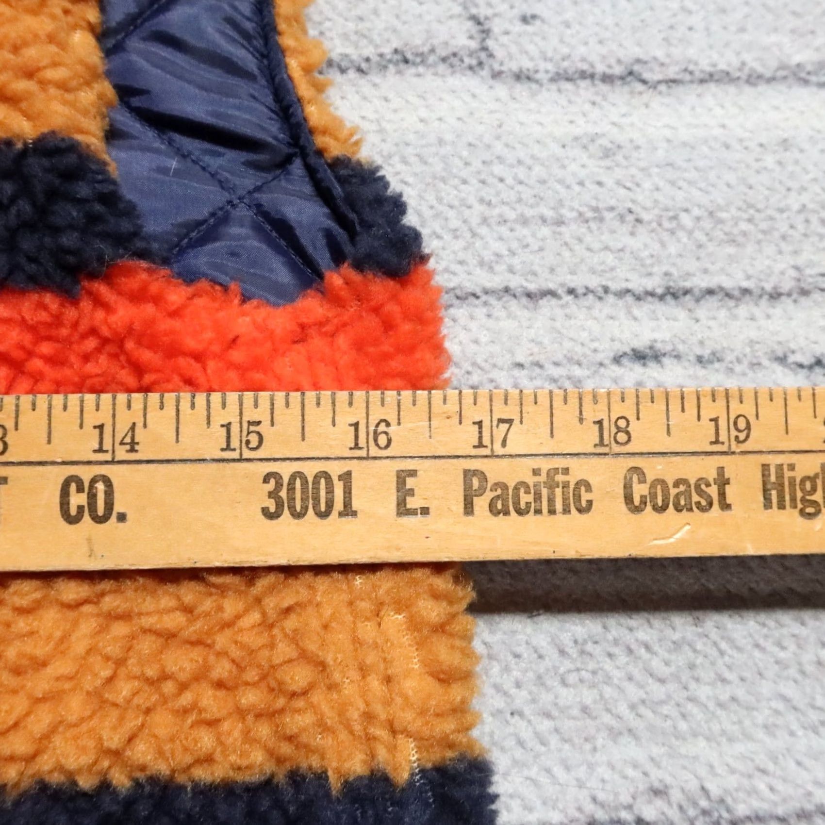 Madewell Madewell x Kule Reversible Sherpa Vest Womens XXS Multicolor Vest Womens XXS Multicolor Size XXS / US 00 / IT 34 - 4 Thumbnail